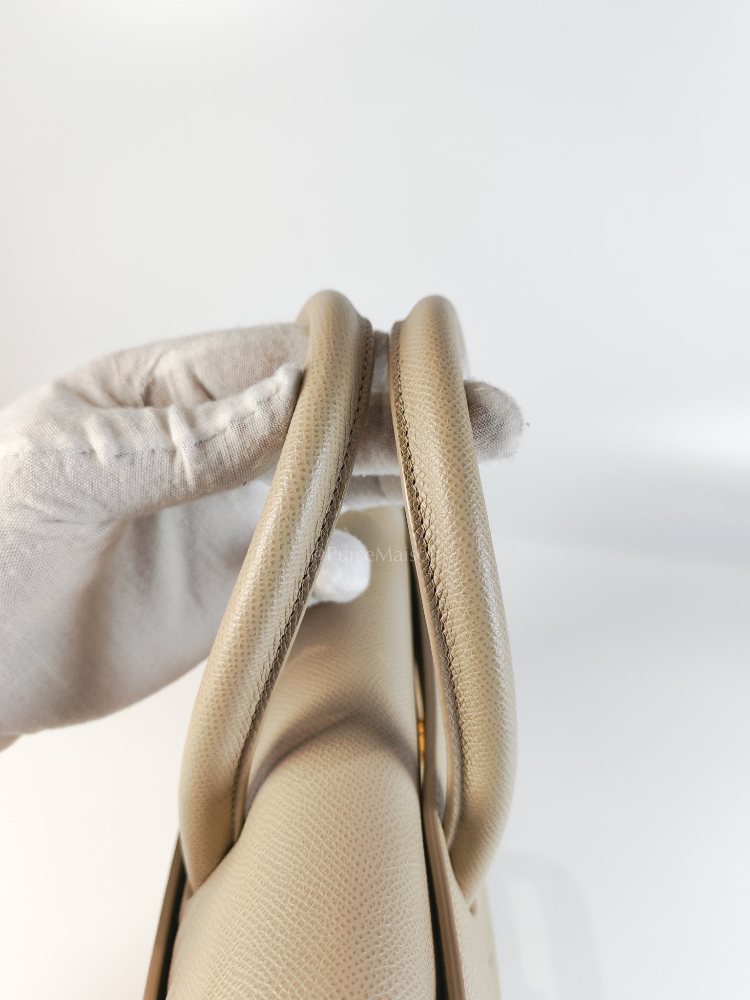 St Honoré Tote Bag Medium in Beige Grained Calfskin | Purse Maison Luxury Bags Shop