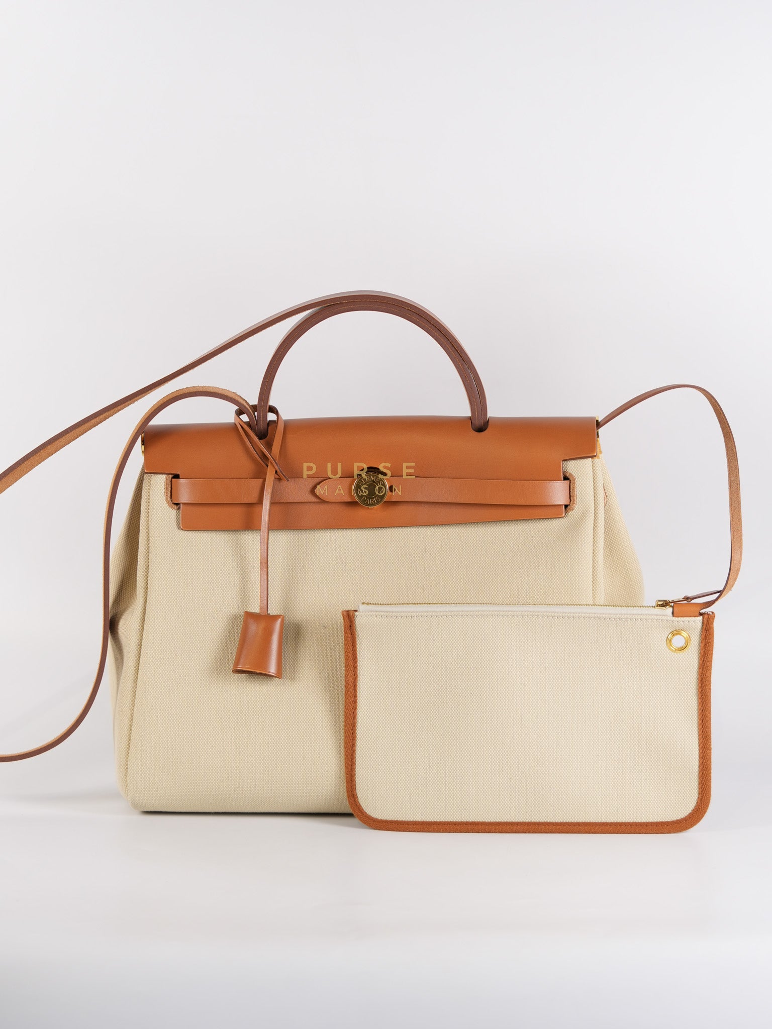 Herbag Zip 31 in Toile militaries/Vache Hunter Beton/Fauve & Gold Hardware Stamp U (2022)
