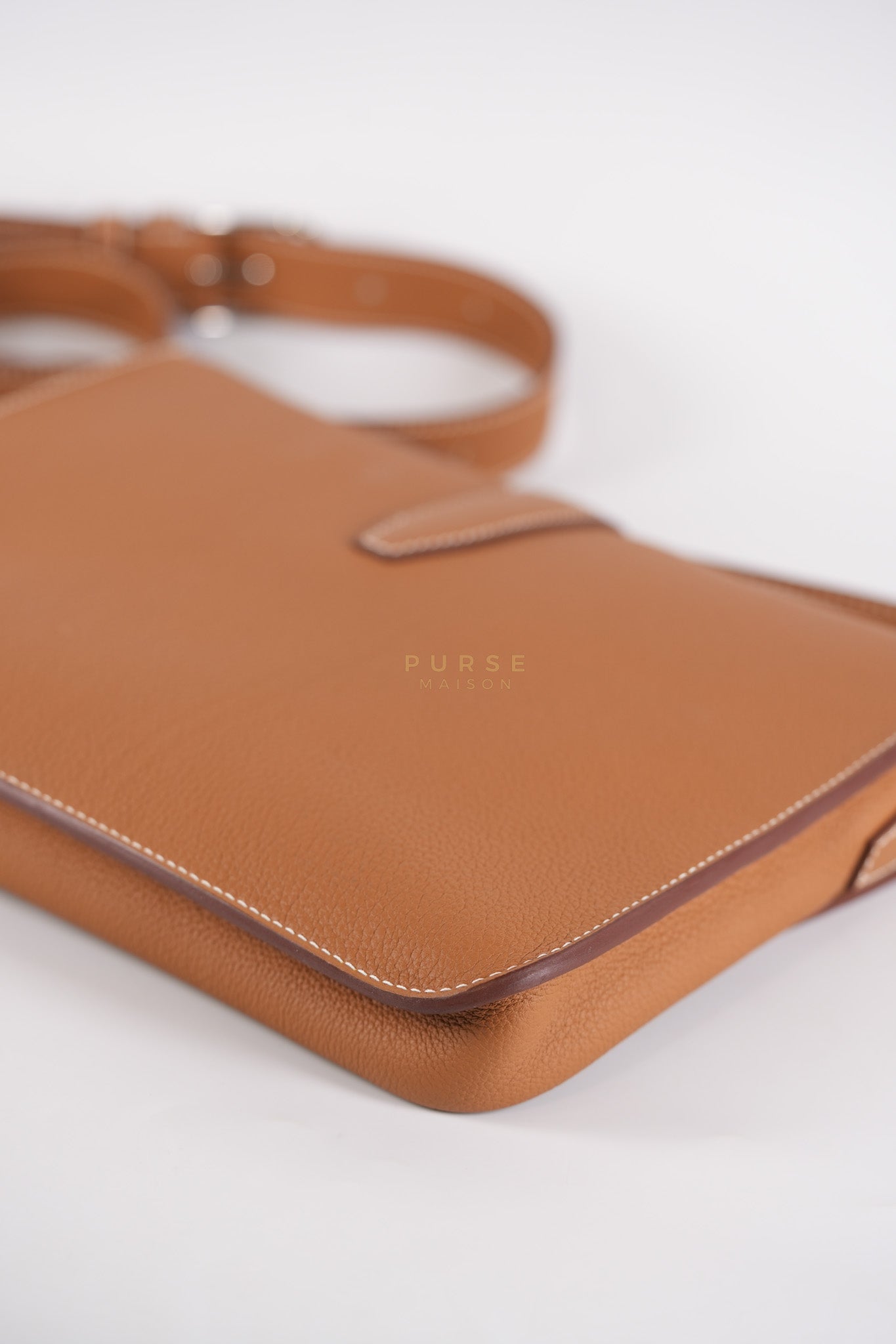 Steve Light Junior in Gold Togo Leather and Palladium Hardware Stamp Z (2021) | Purse Maison Luxury Bags Shop