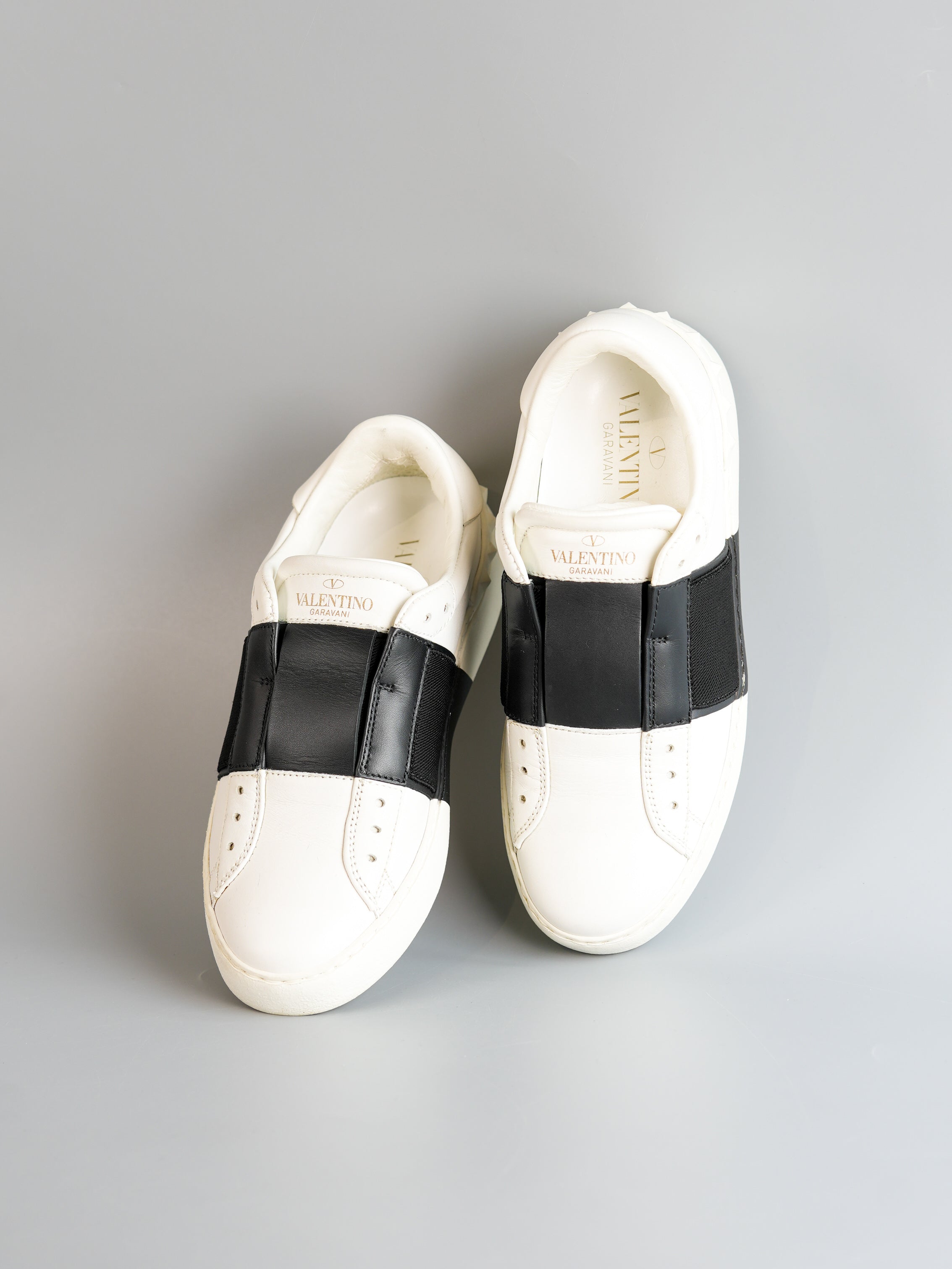 Stud Laceless White/Black Sneakers Size 35 (24cm) | Purse Maison Luxury Bags Shop