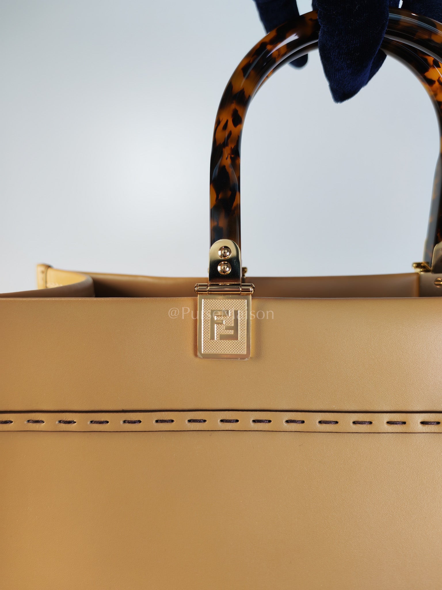 Sunshine Medium in Beige Smooth Calfskin Leather Tote Bag | Purse Maison Luxury Bags Shop