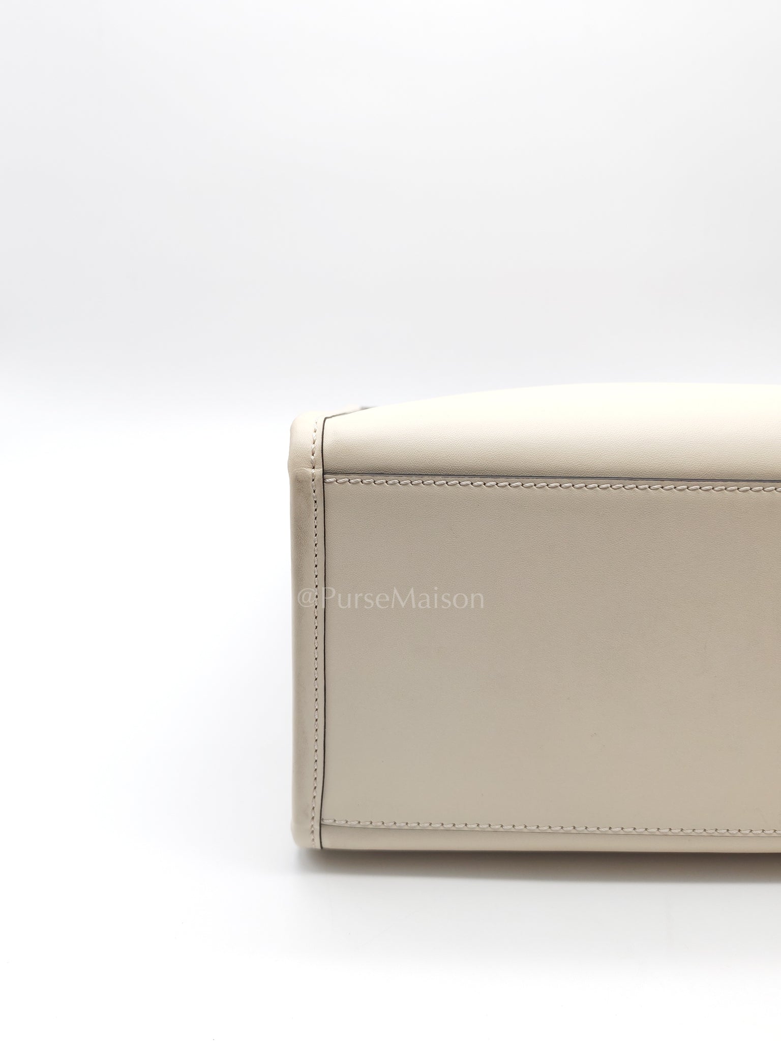 Sunshine Medium in White Smooth Calfskin Leather Tote Bag | Purse Maison Luxury Bags Shop