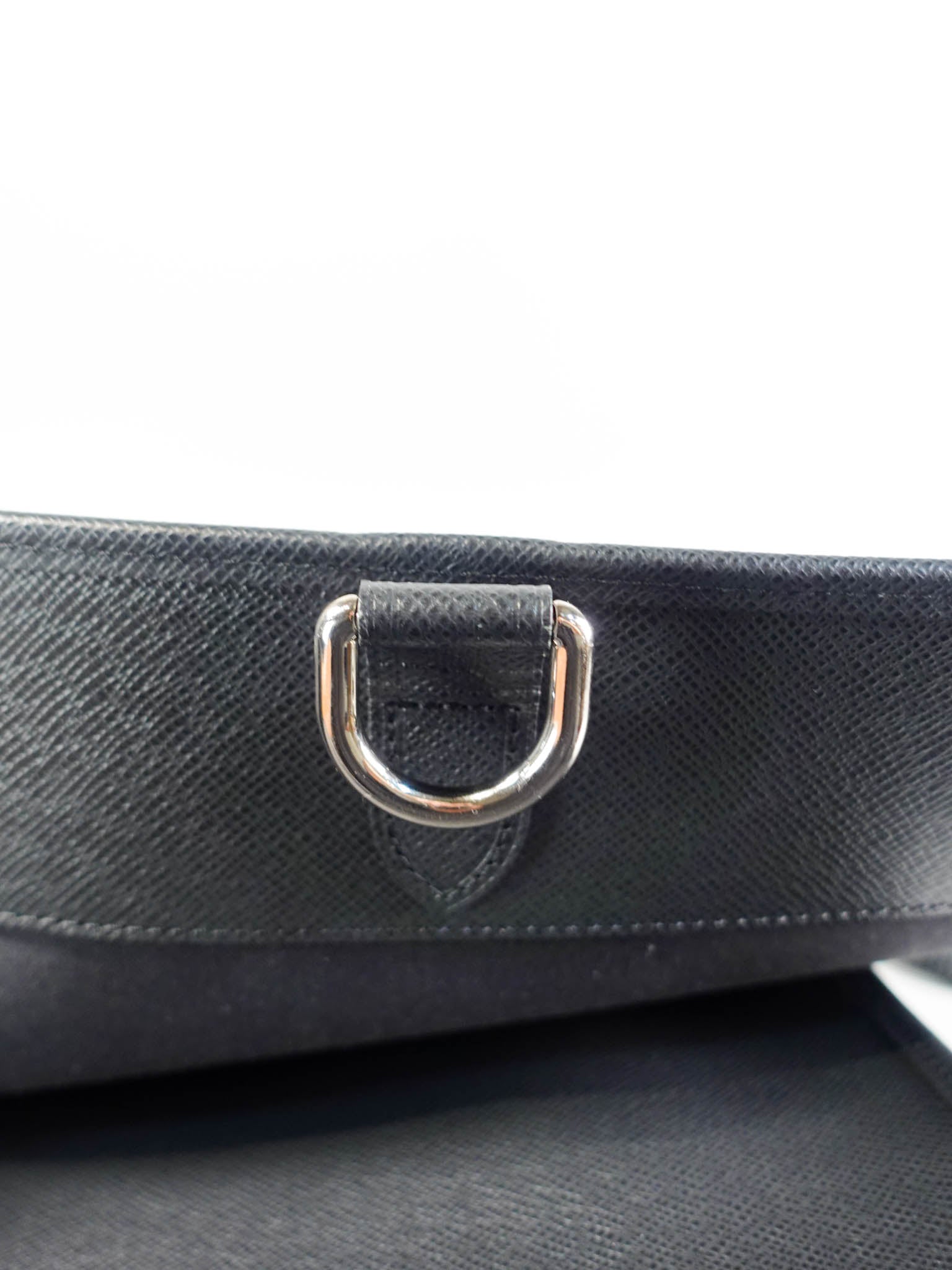 Taiga Andrei Ardoise Messenger Bag Black (Date code: SA2180) | Purse Maison Luxury Bags Shop