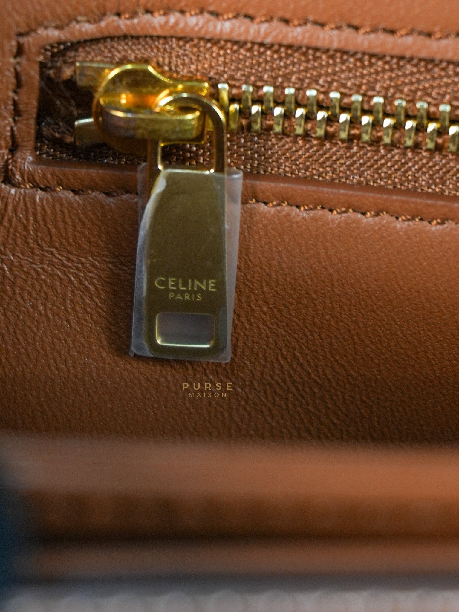 Teen Triomphe Cross Body Bag in White Triomphe Canvas and Calfskin | Purse Maison Luxury Bags Shop