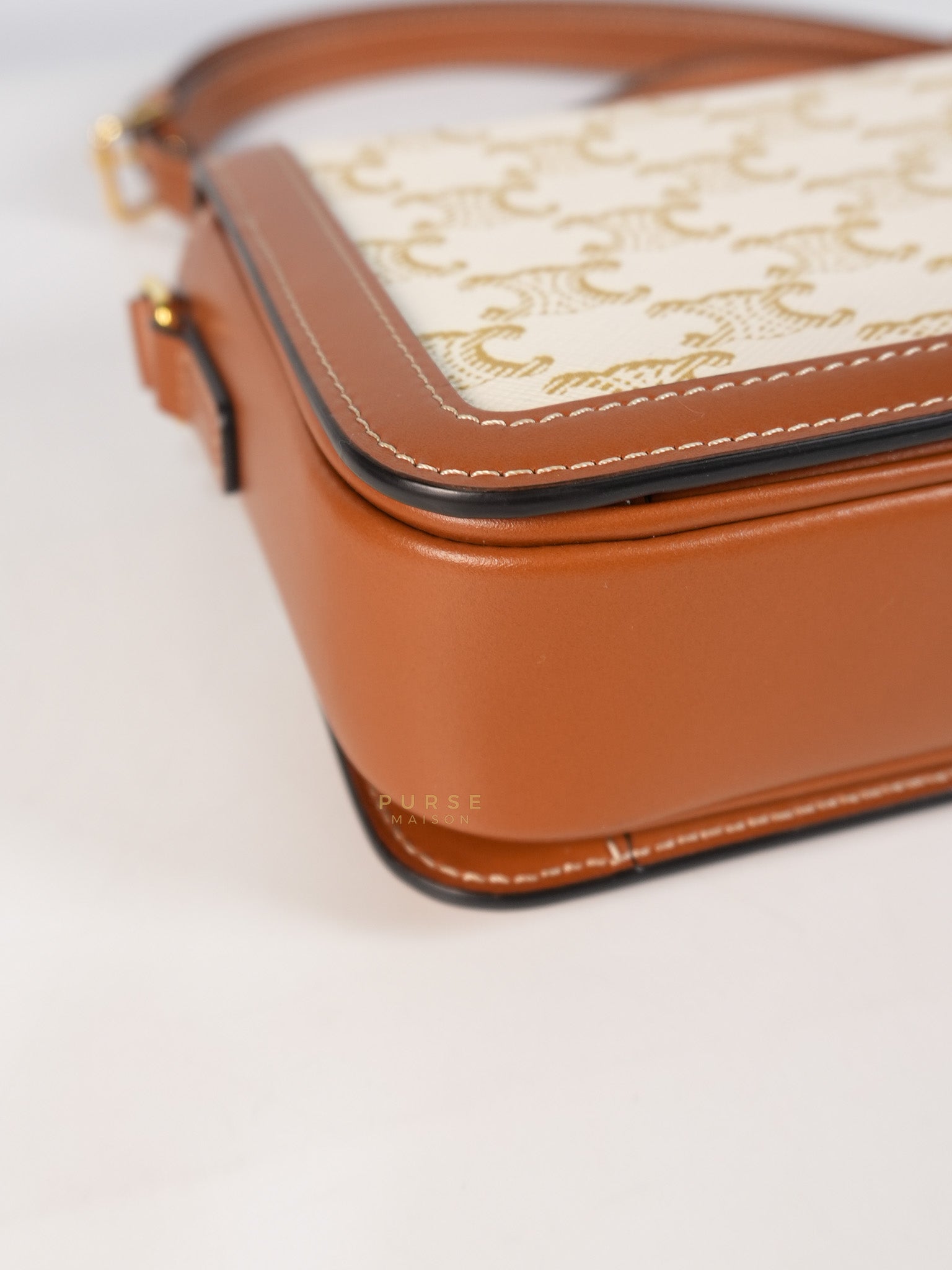 Teen Triomphe Cross Body Bag in White Triomphe Canvas and Calfskin | Purse Maison Luxury Bags Shop