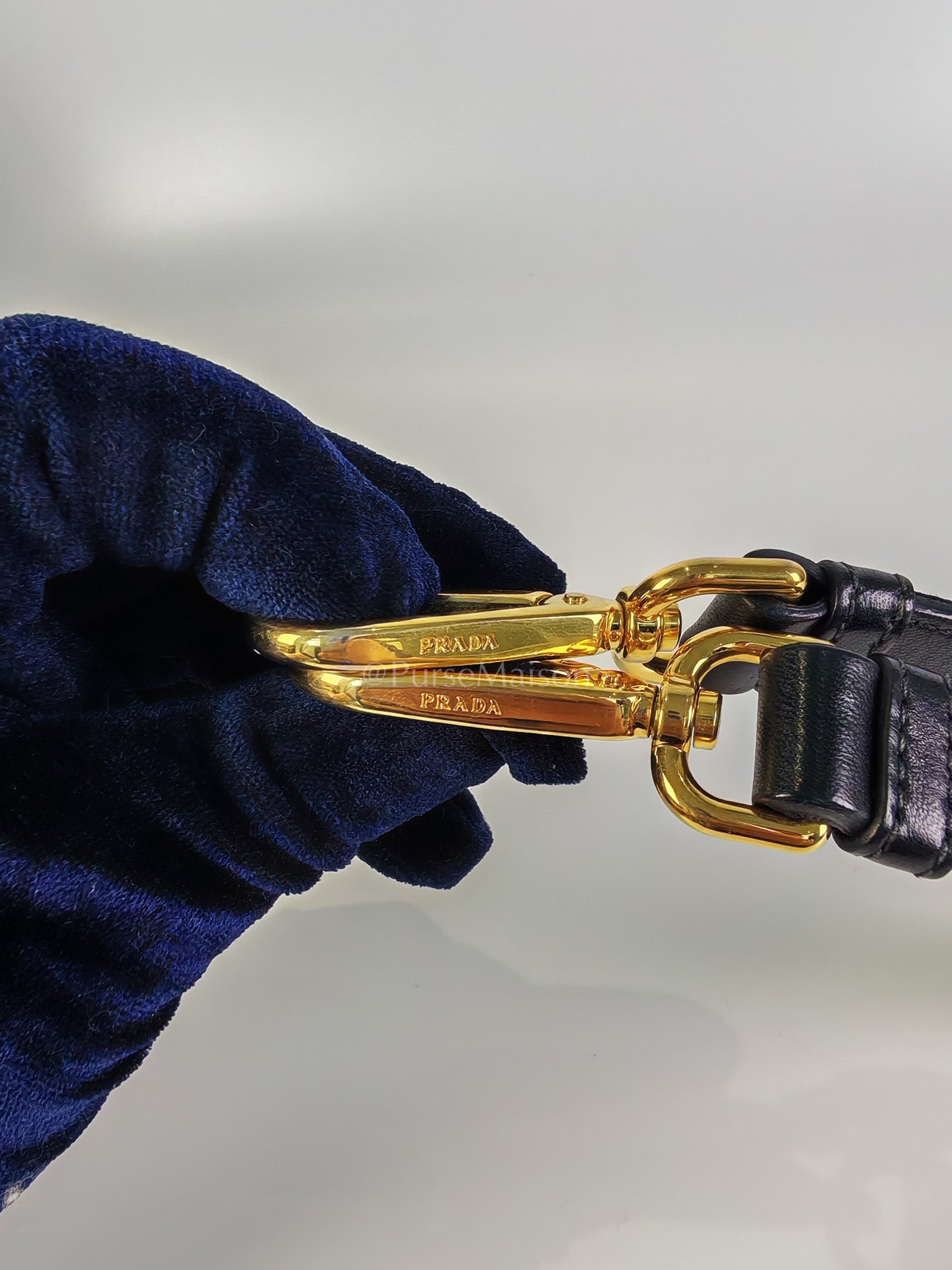 Tessuto Gaufre Two-Way Bag in Noir | Purse Maison Luxury Bags Shop