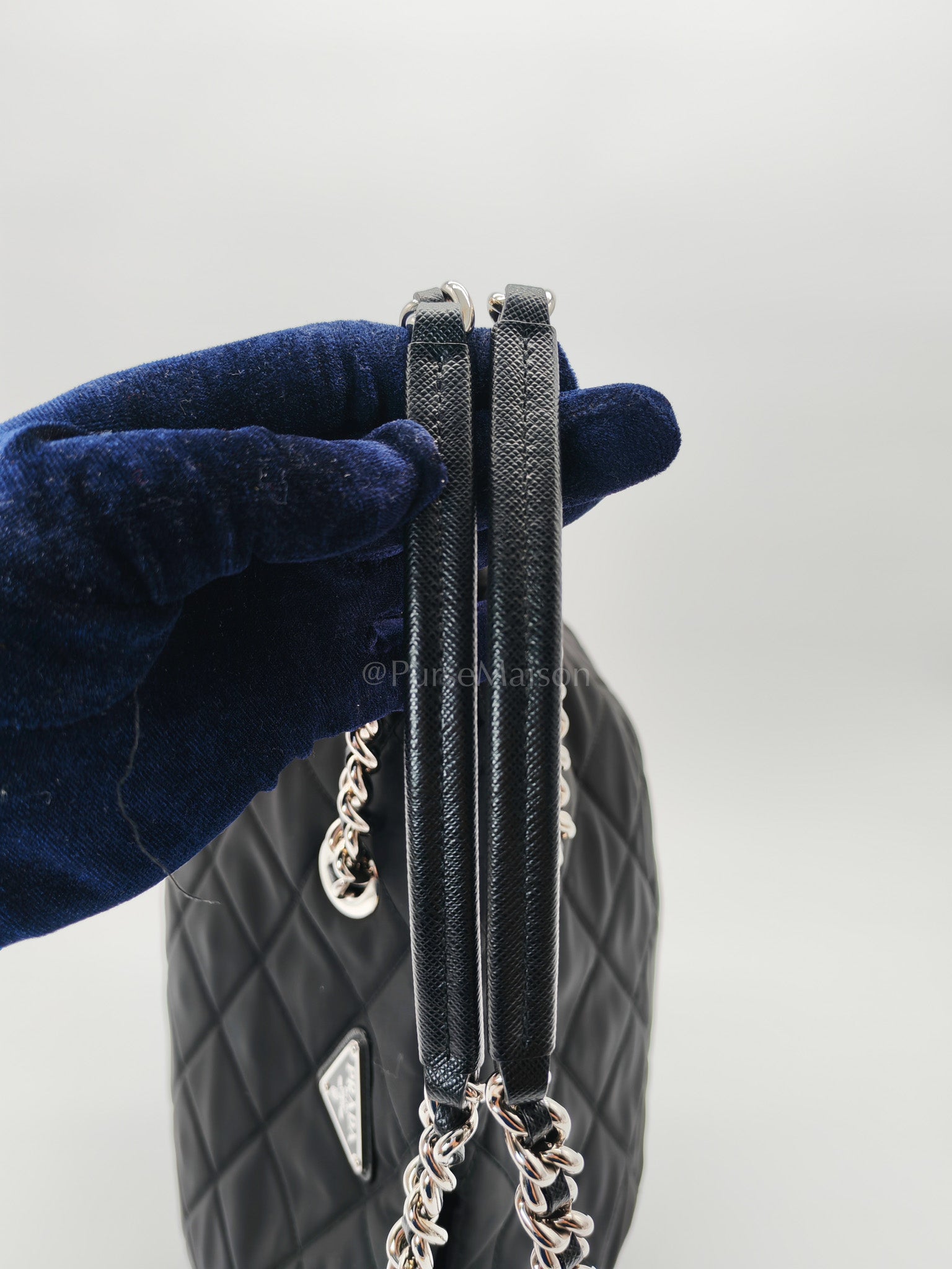 Tessuto Impuntu Black Quilted Nylon Chain Tote Bag | Purse Maison Luxury Bags Shop