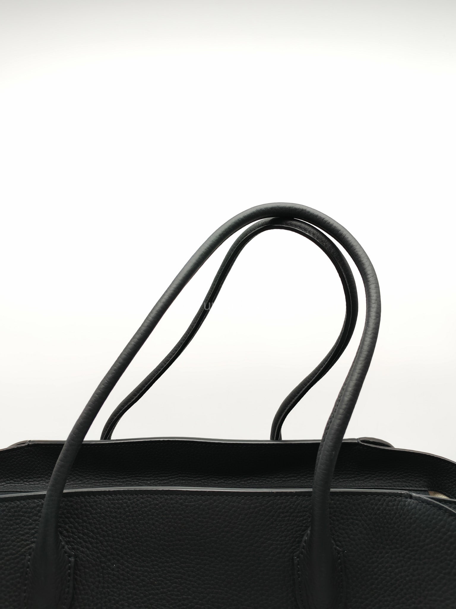The Row Marlo 17 Tote Bag in Black Grained Calfskin Leather | Purse Maison Luxury Bags Shop