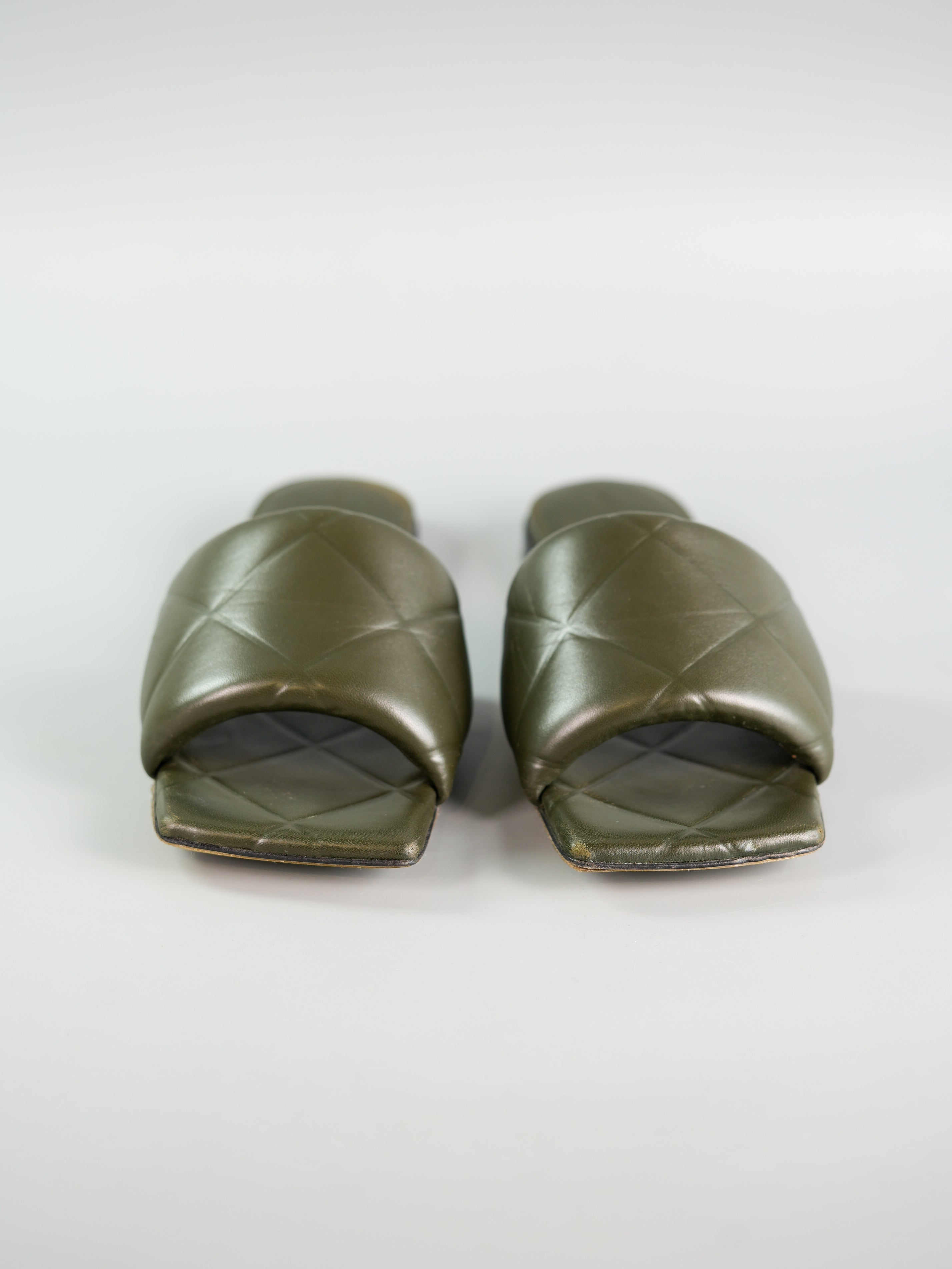 The Rubber Libo Quilted Embossed Army Green Sandals Size 39 (26cm) | Purse Maison Luxury Bags Shop