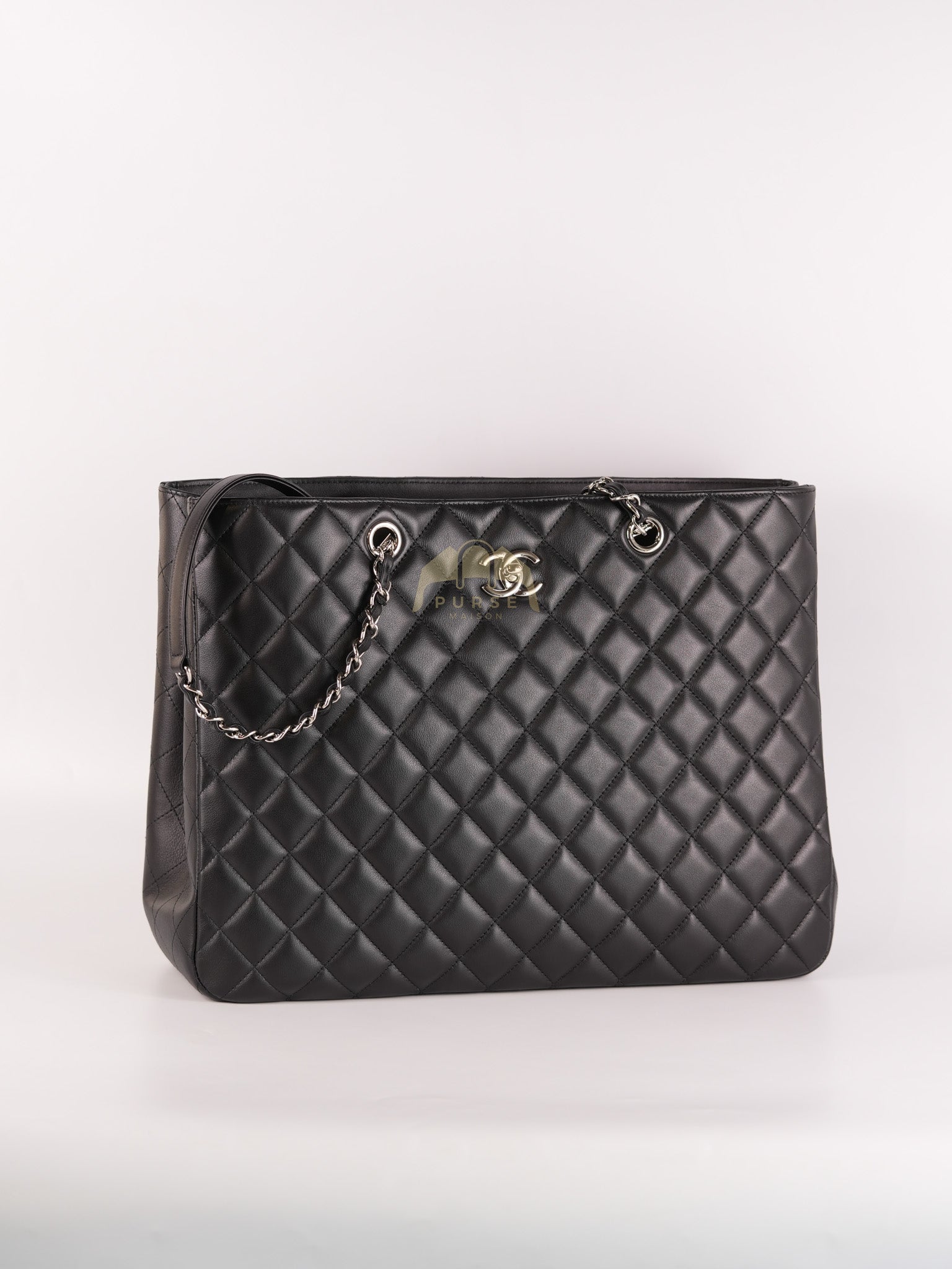 Timeless Classic Tote Bag in Black Quilted Calfskin Leather and Silver Hardware Series 21 | Purse Maison Luxury Bags Shop
