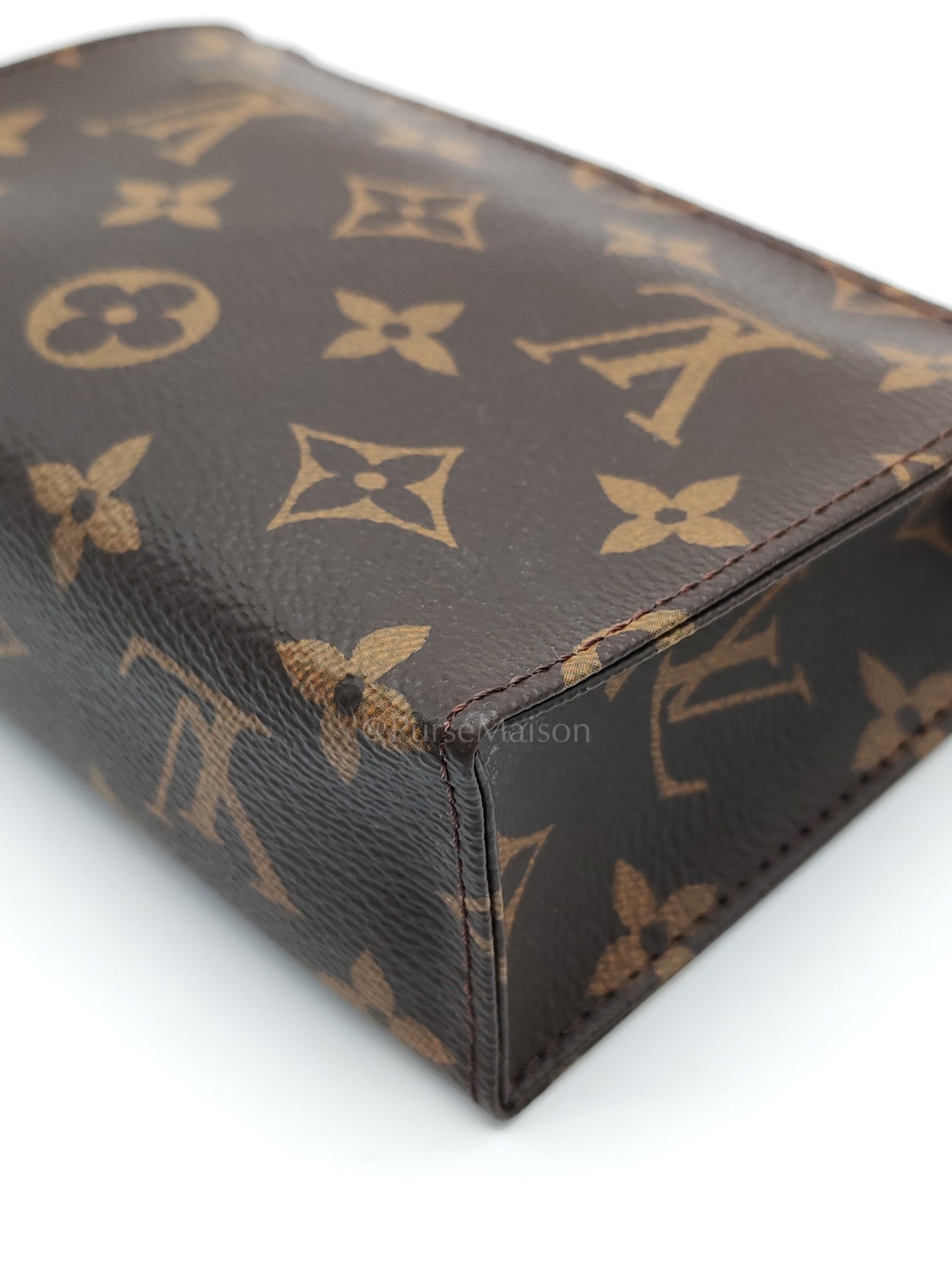 Toiletry Pouch 15 in monogram Canvas (Date code: UB0281) | Purse Maison Luxury Bags Shop