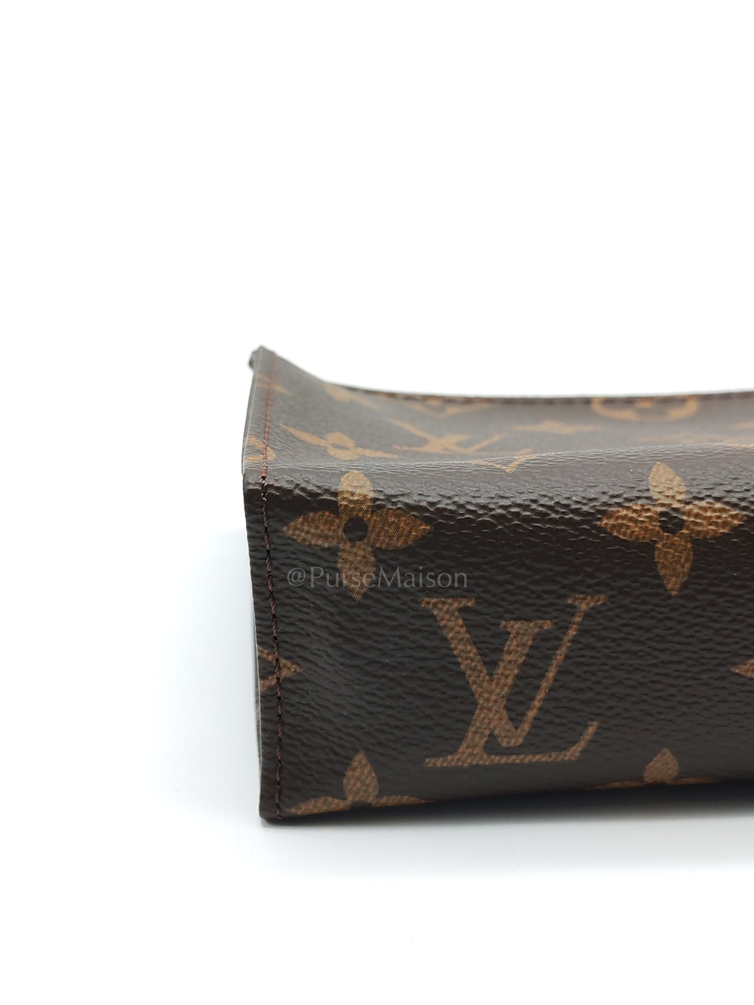 Toiletry Pouch 15 in monogram Canvas (Date code: UB0281) | Purse Maison Luxury Bags Shop