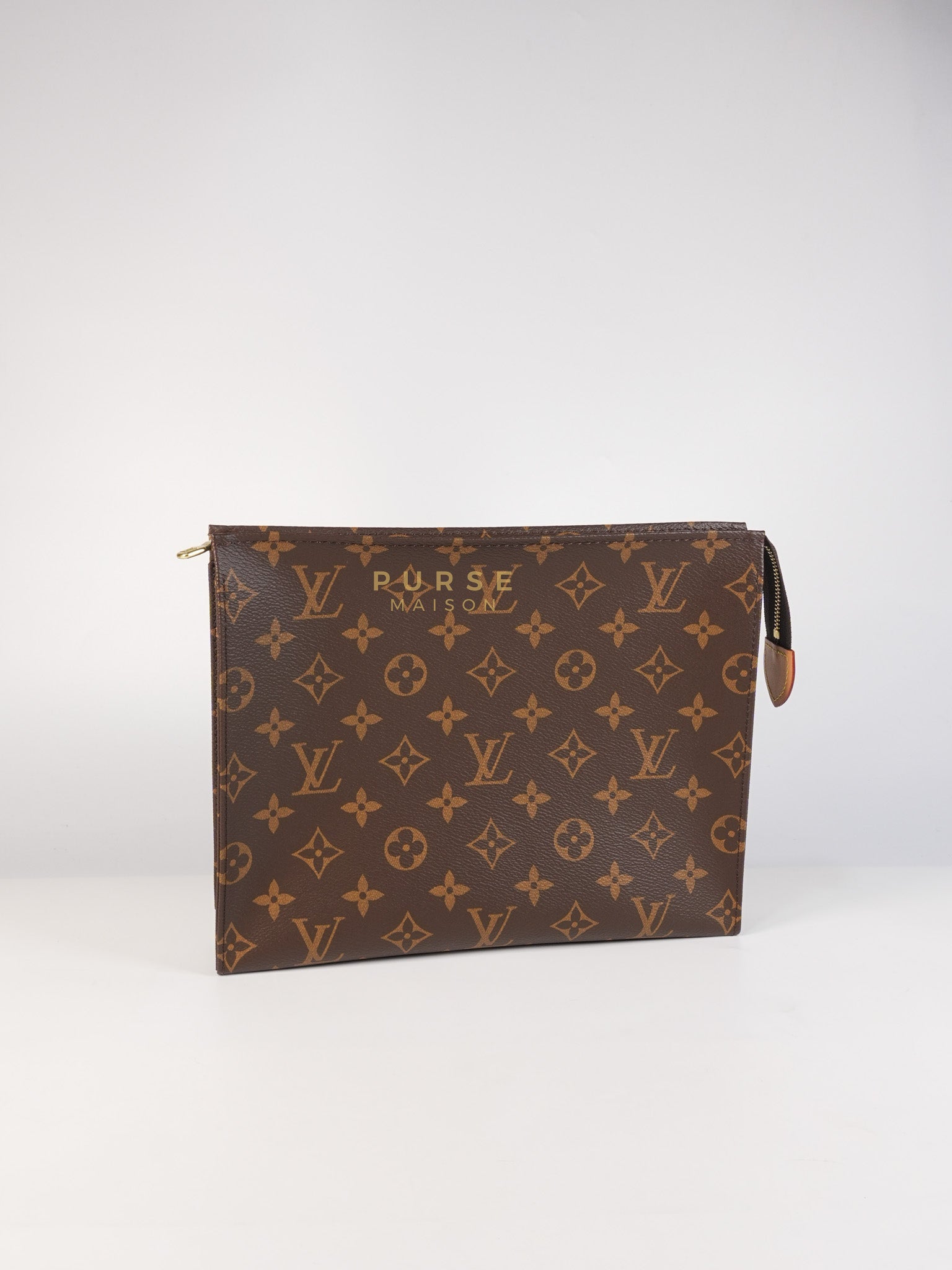 Toiletry Pouch in Monogram Canvas (Date code: UB2201) | Purse Maison Luxury Bags Shop