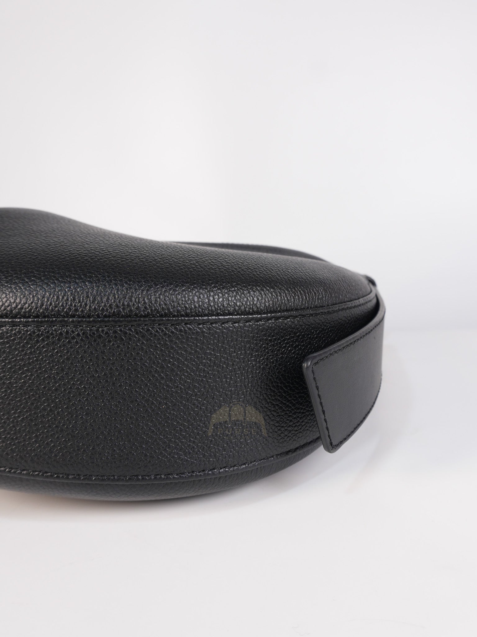 Tonca Monochrome Noir in Graine Leather | Purse Maison Luxury Bags Shop