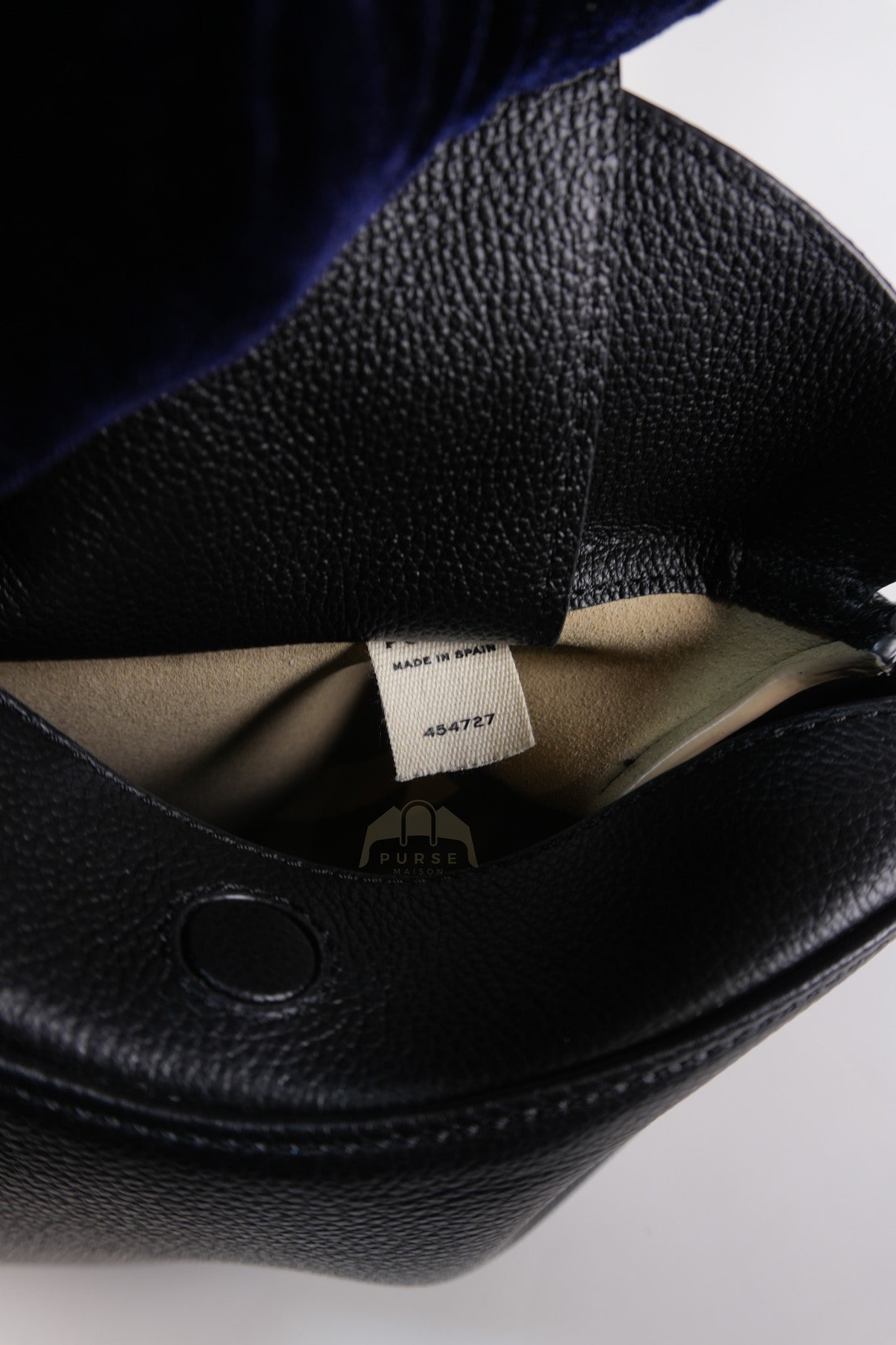 Tonca Monochrome Noir in Graine Leather | Purse Maison Luxury Bags Shop