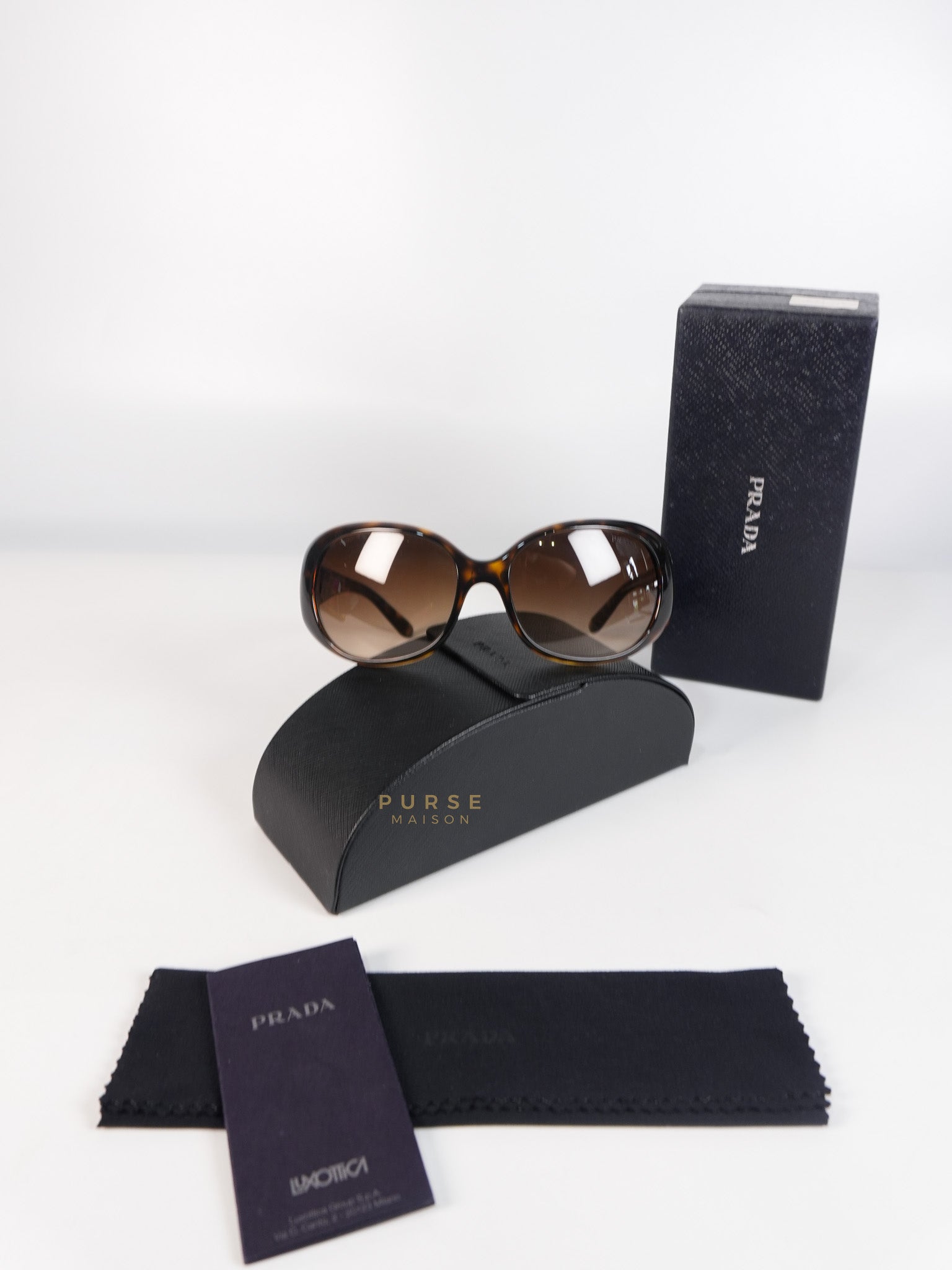 Tortoise Shell Oversized Sunglasses in Brown | Purse Maison Luxury Bags Shop