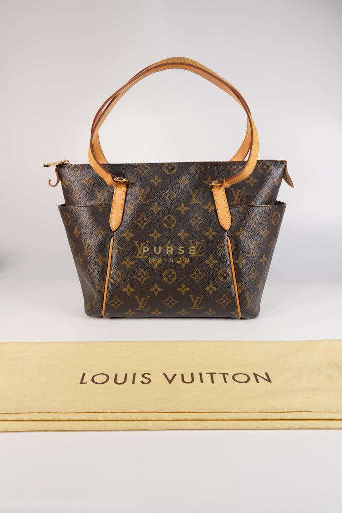 Totally PM Tote Bag in Monogram Canvas & Gold Hardware (Date Code: FL2112) | Purse Maison Luxury Bags Shop