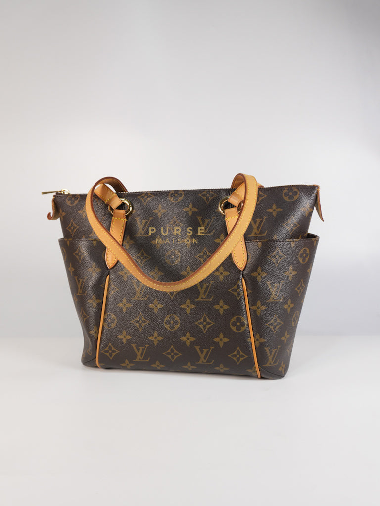 Totally PM Tote Bag in Monogram Canvas & Gold Hardware (Date Code: FL2112) | Purse Maison Luxury Bags Shop
