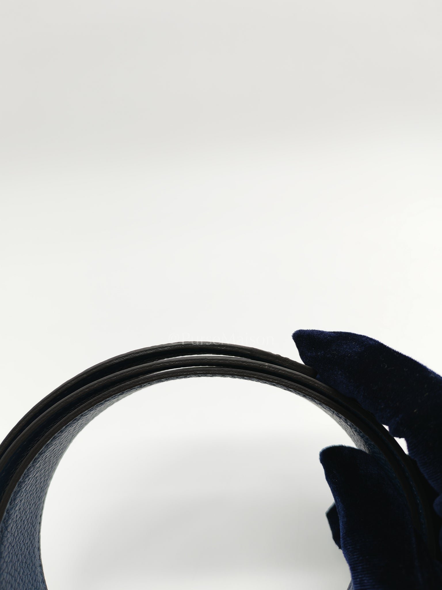 Touareg Reversible Belt in Black/Blue Leather Size 100 Stamp U (2022) | Purse Maison Luxury Bags Shop