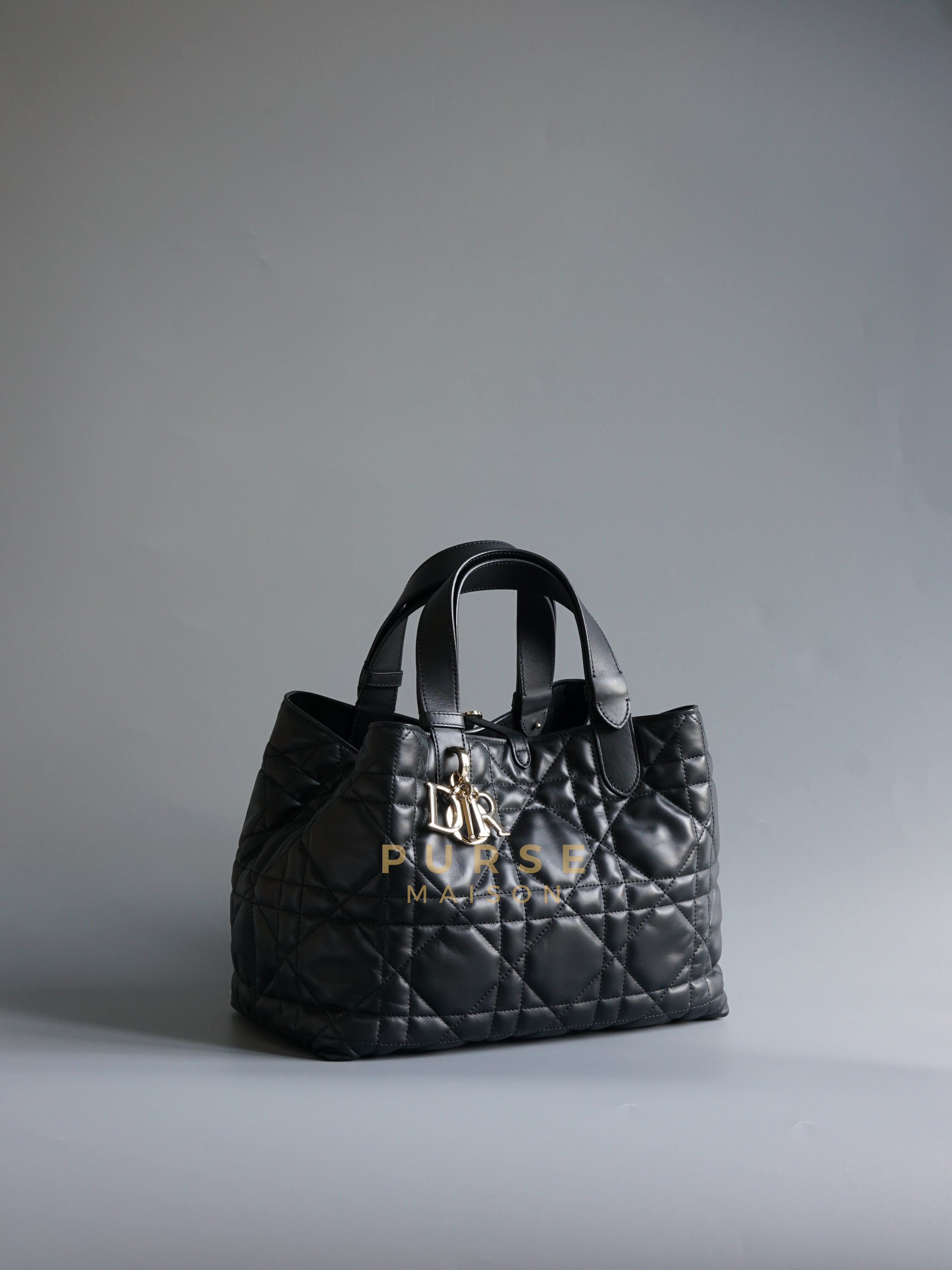 Toujours Medium Black Macrocannage Quilt Calfskin Leather | Purse Maison Luxury Bags Shop