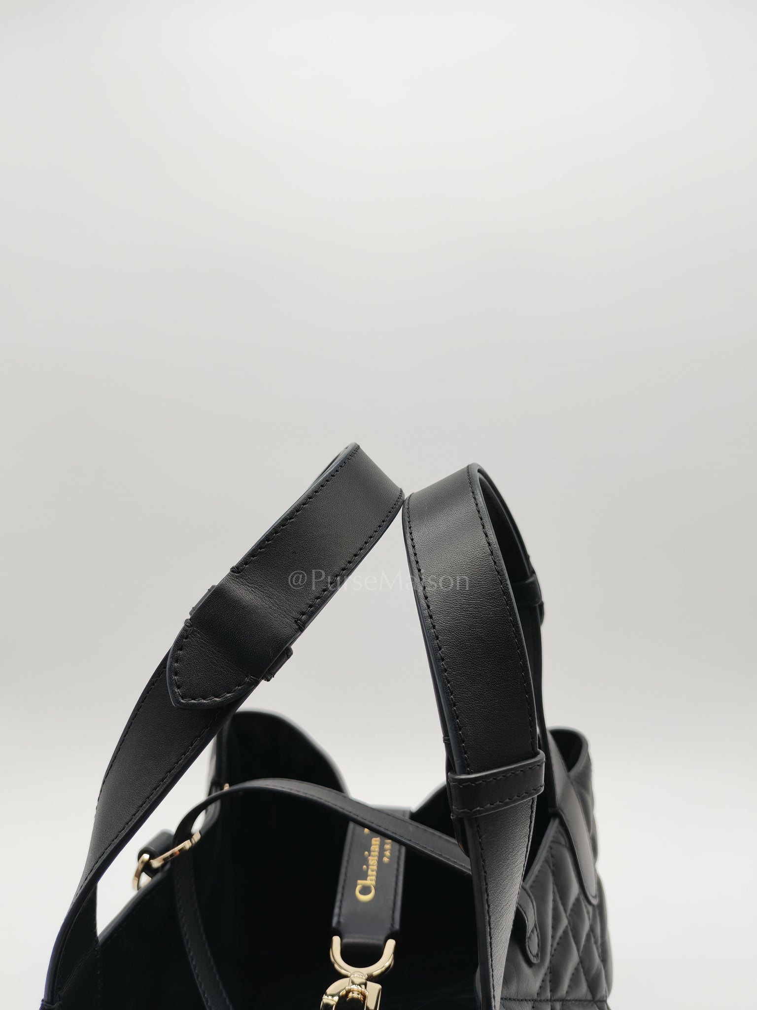 Toujours Medium in Black Lambskin Leather Hand Bag | Purse Maison Luxury Bags Shop