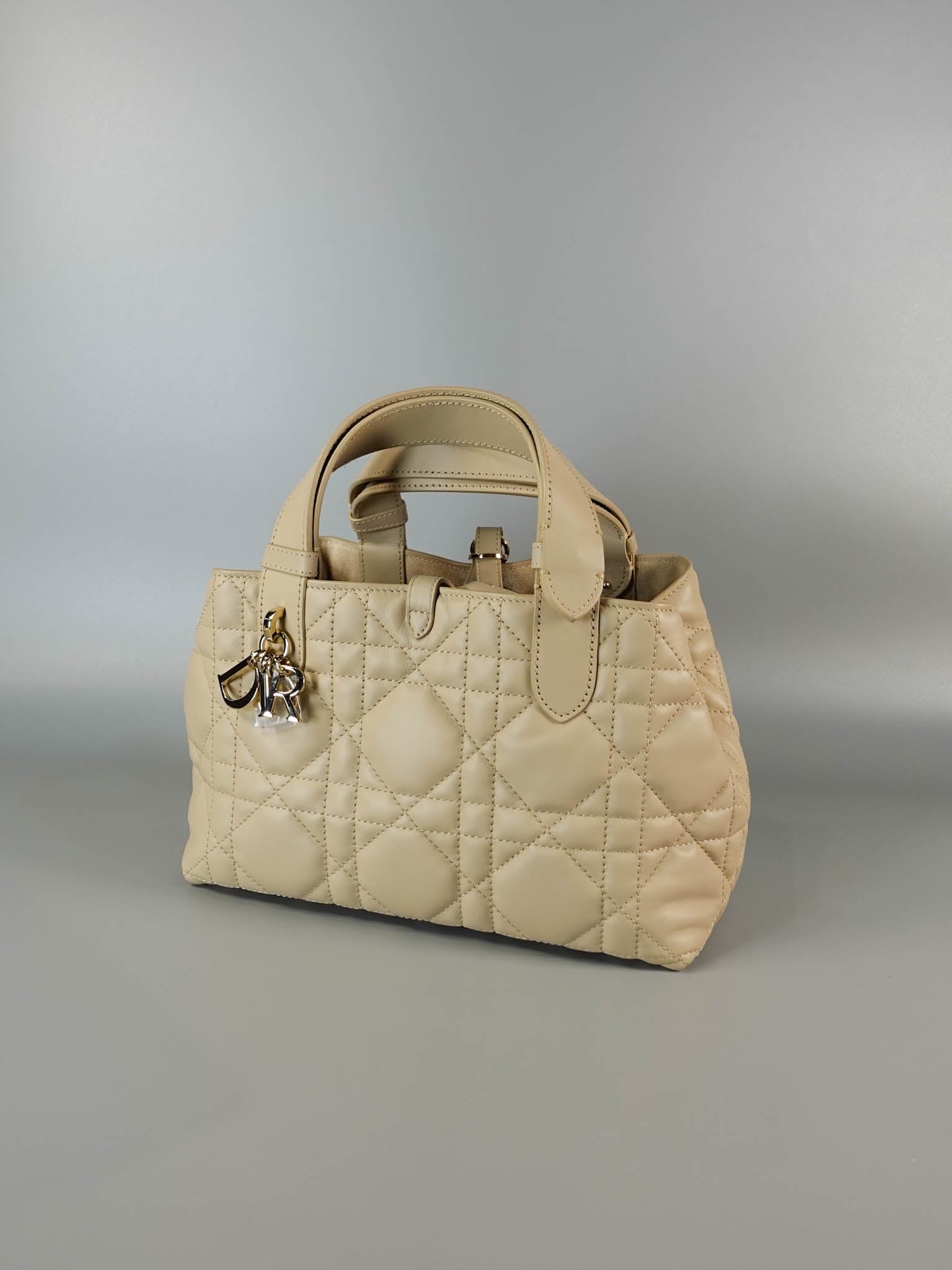 Toujours Small Beige Macrocannage Quilt Calfskin Leather | Purse Maison Luxury Bags Shop