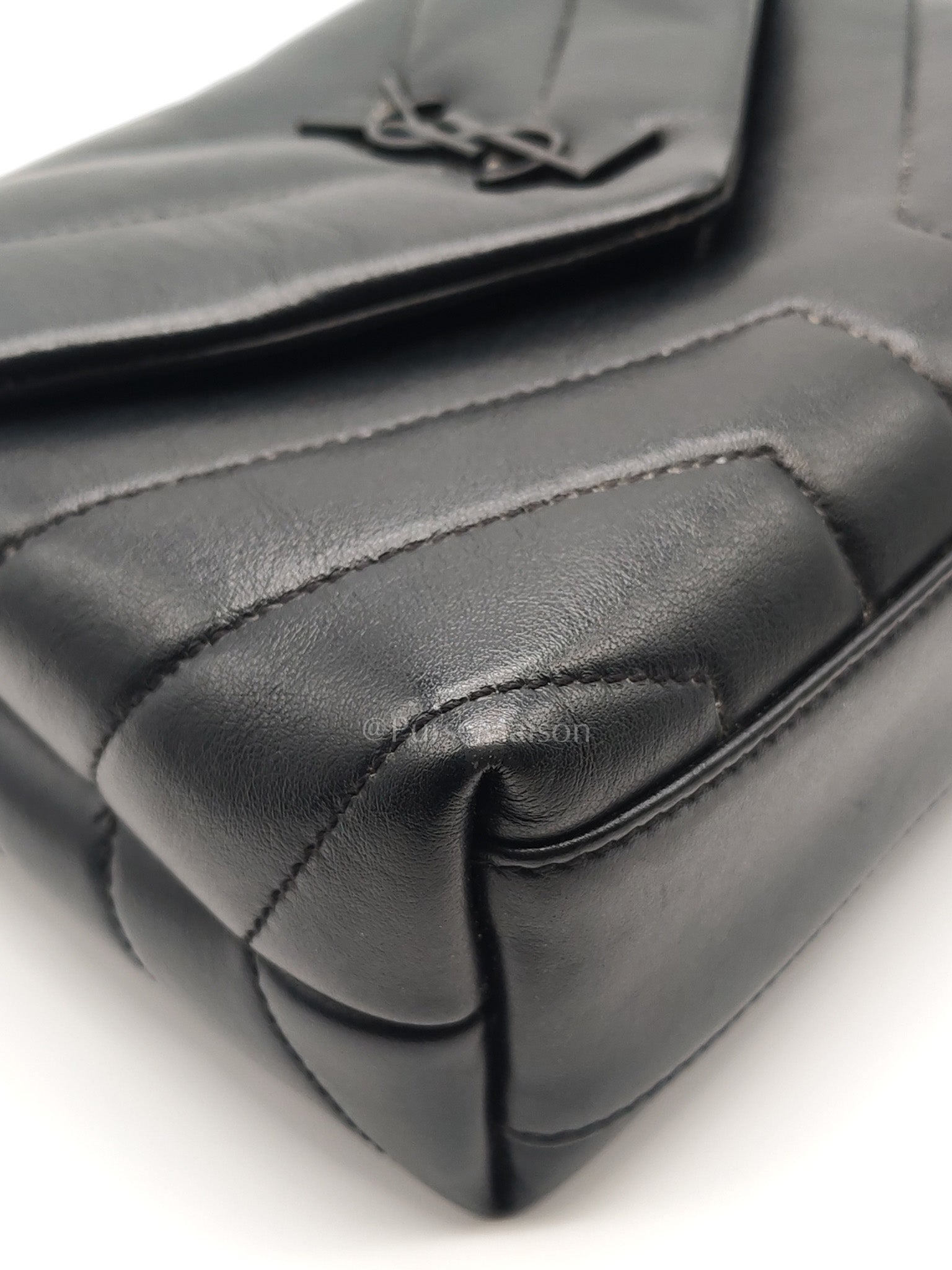 Toy Loulou Crossbody Bag in Black Quilted Calfskin Leather | Purse Maison Luxury Bags Shop