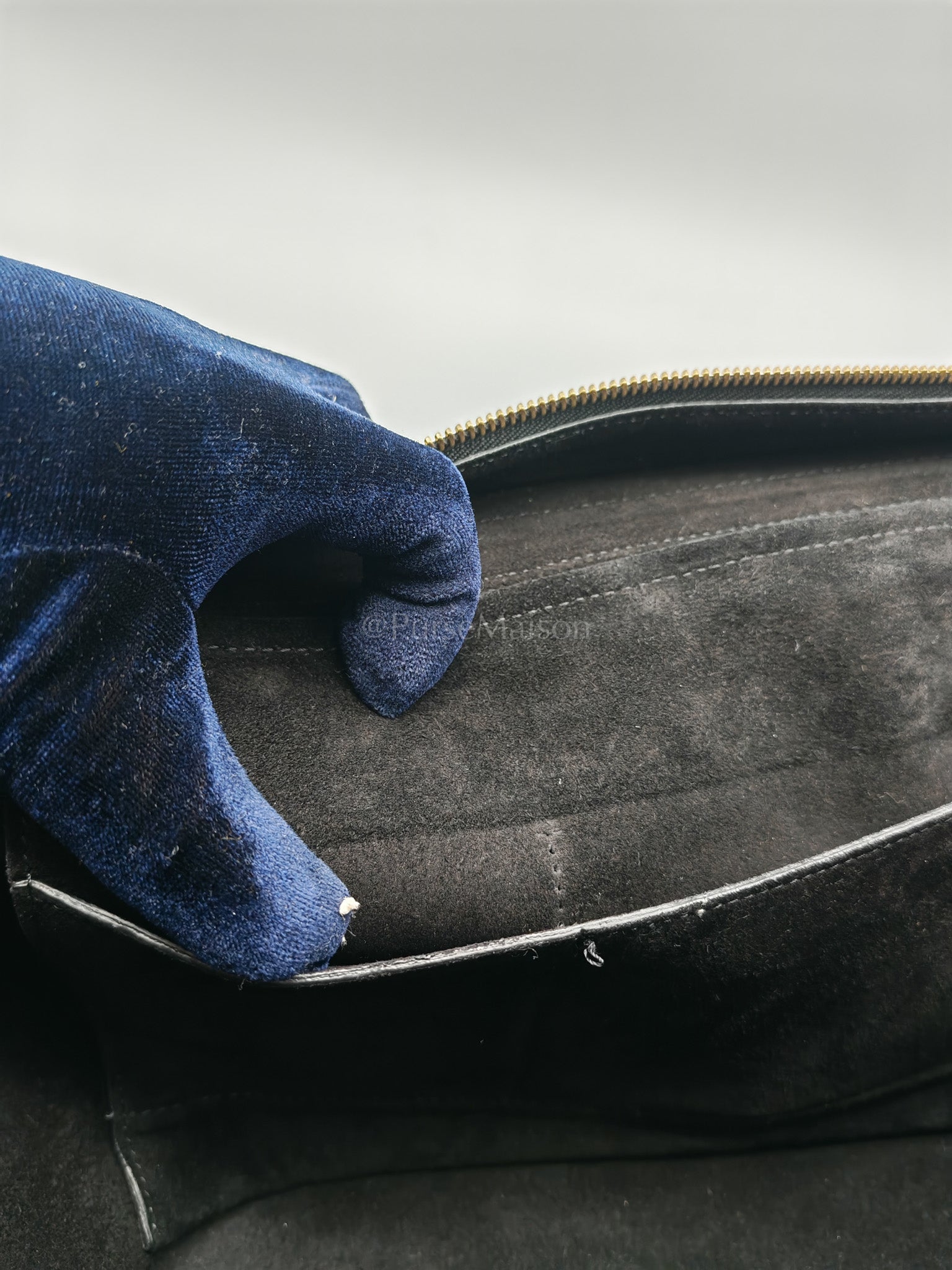 Trapeze Medium in BlacK/White Suede and Calfskin Leather | Purse Maison Luxury Bags Shop