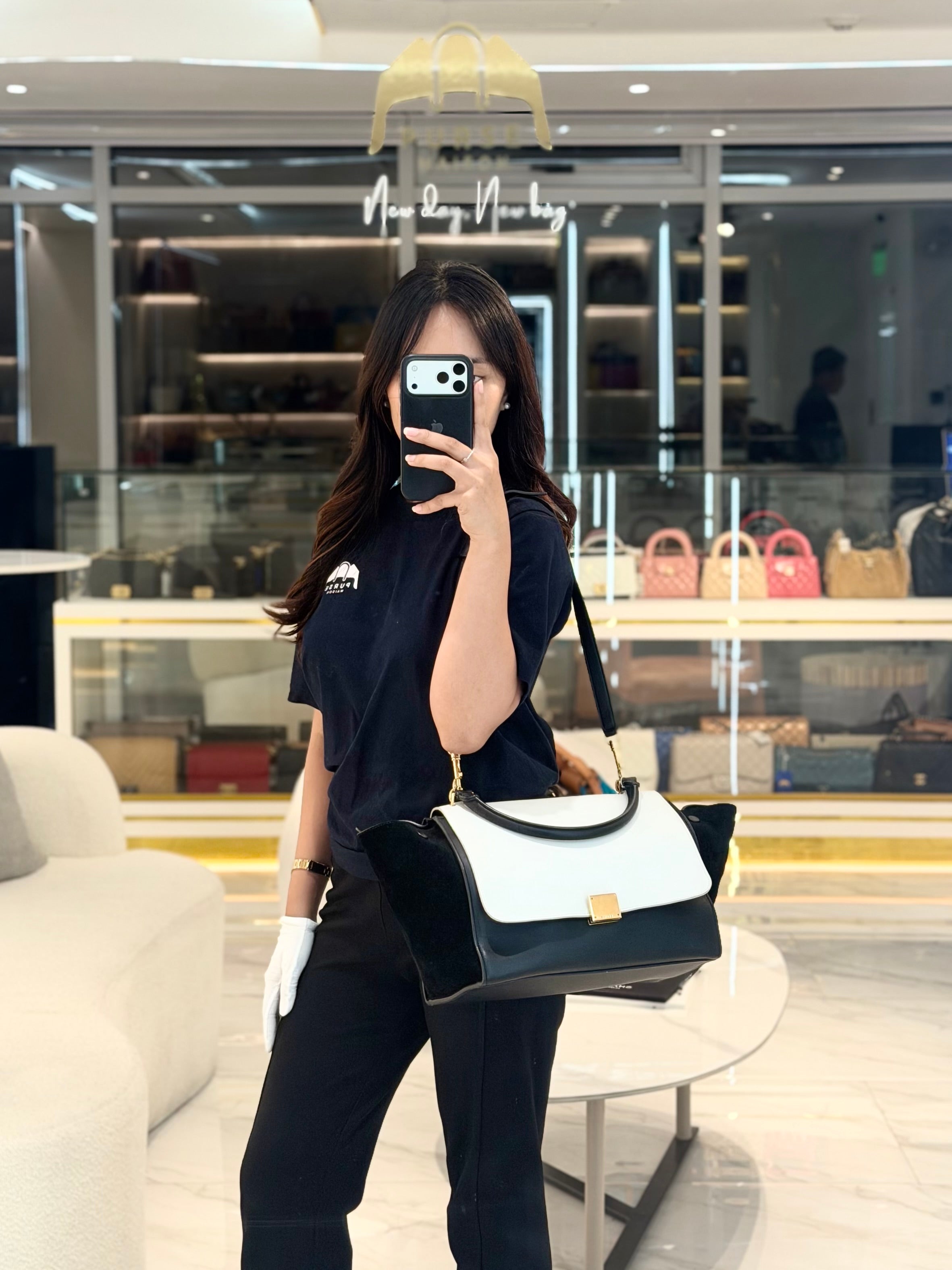 Trapeze Medium in BlacK/White Suede and Calfskin Leather | Purse Maison Luxury Bags Shop