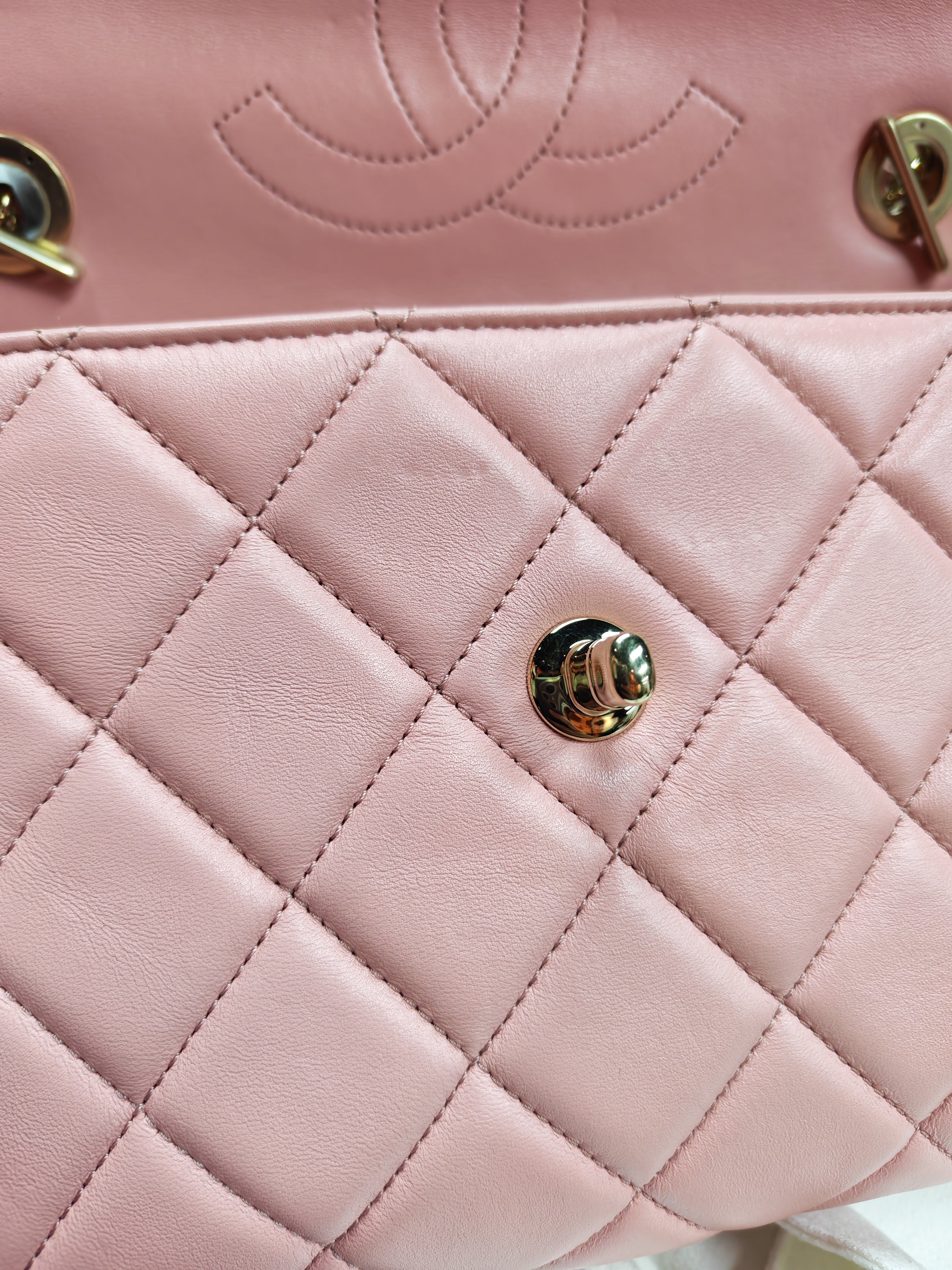 Trendy CC Medium Top Handle in Pink Lambskin Leather and Gold Hardware Series 27 | Purse Maison Luxury Bags Shop