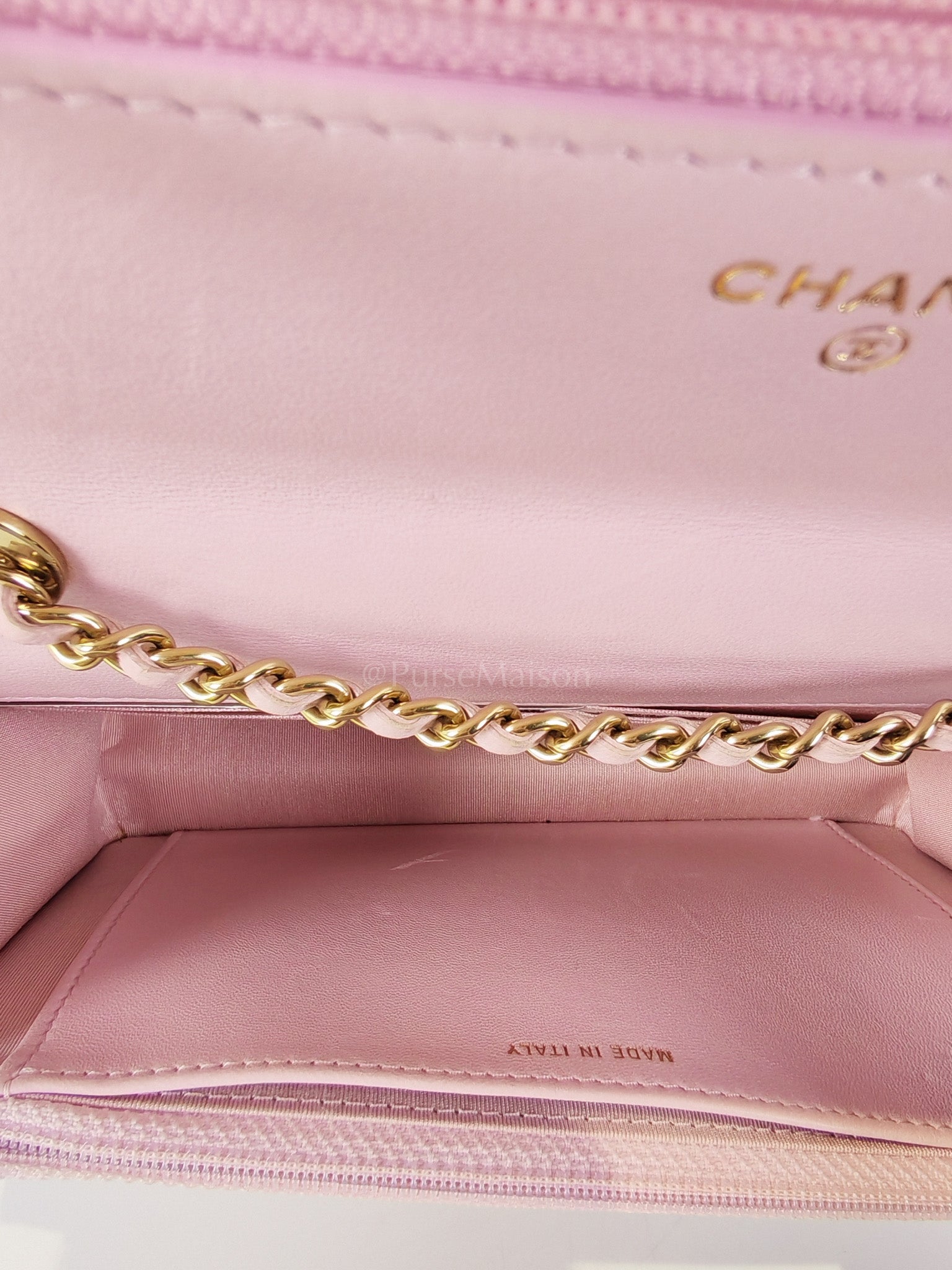 Trendy Wallet On Chain in Pink Lambskin Leather and Gold Hardware Series 31 | Purse Maison Luxury Bags Shop