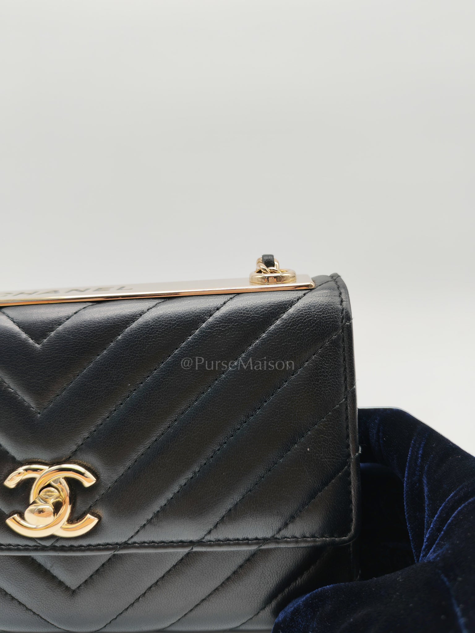 Trendy Wallet on Chain(WOC) Black Lambskin Leather in Light Gold Hardware (Series 25****00) | Purse Maison Luxury Bags Shop