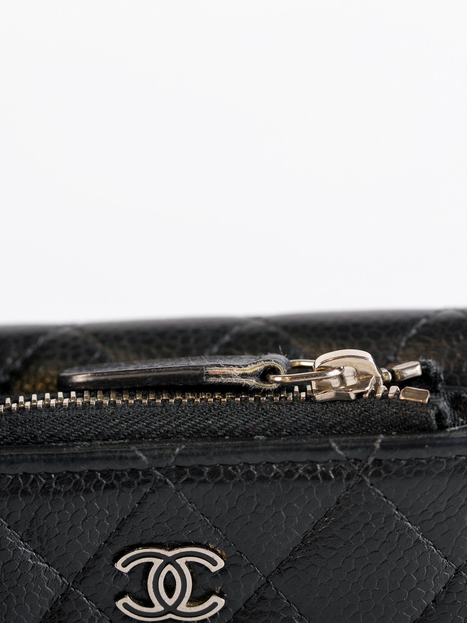 Tri-Fold Wallet in Caviar Leather and Silver Hardware Series 21 | Purse Maison Luxury Bags Shop