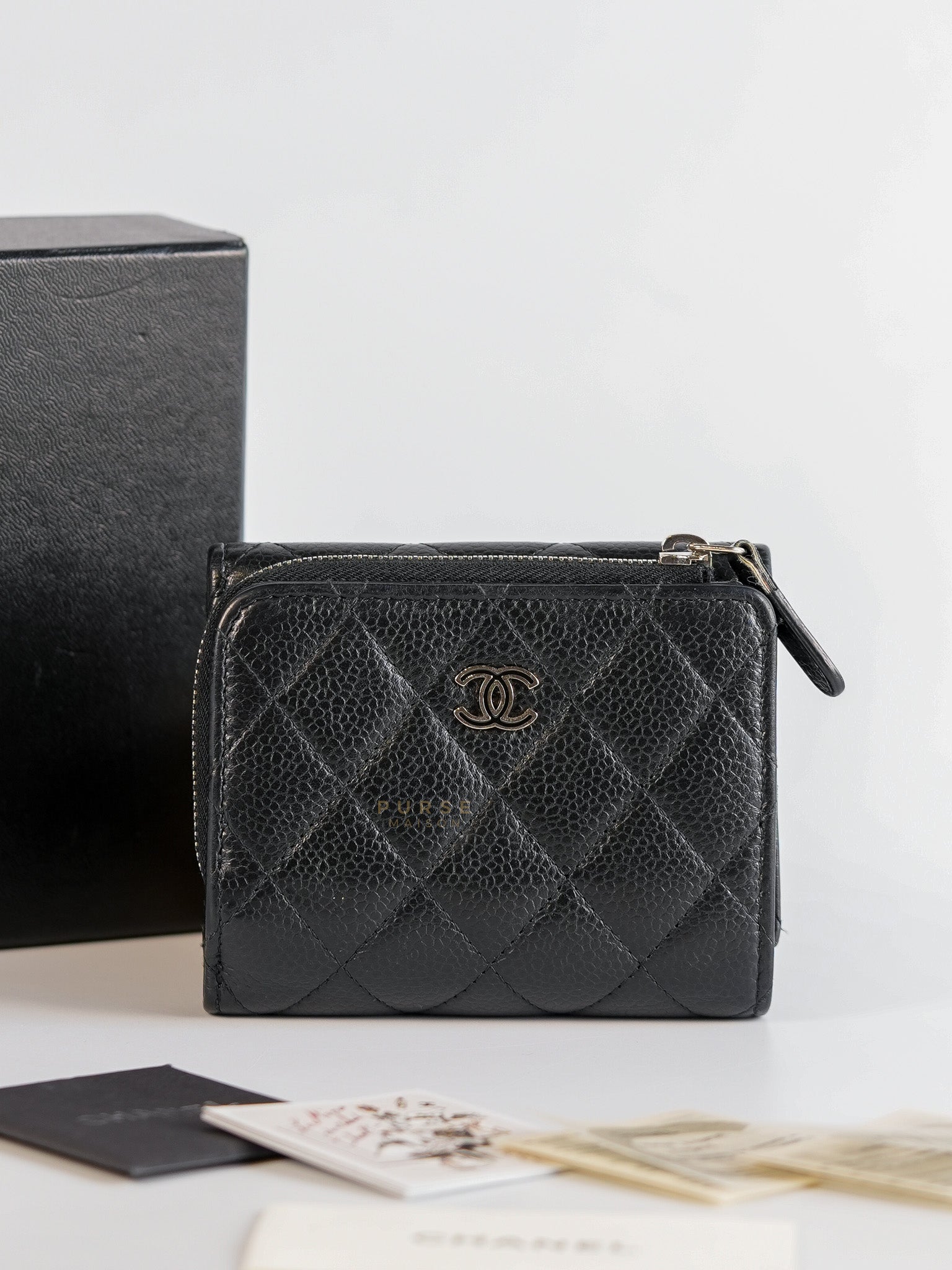 Tri-Fold Wallet in Caviar Leather and Silver Hardware Series 21 | Purse Maison Luxury Bags Shop