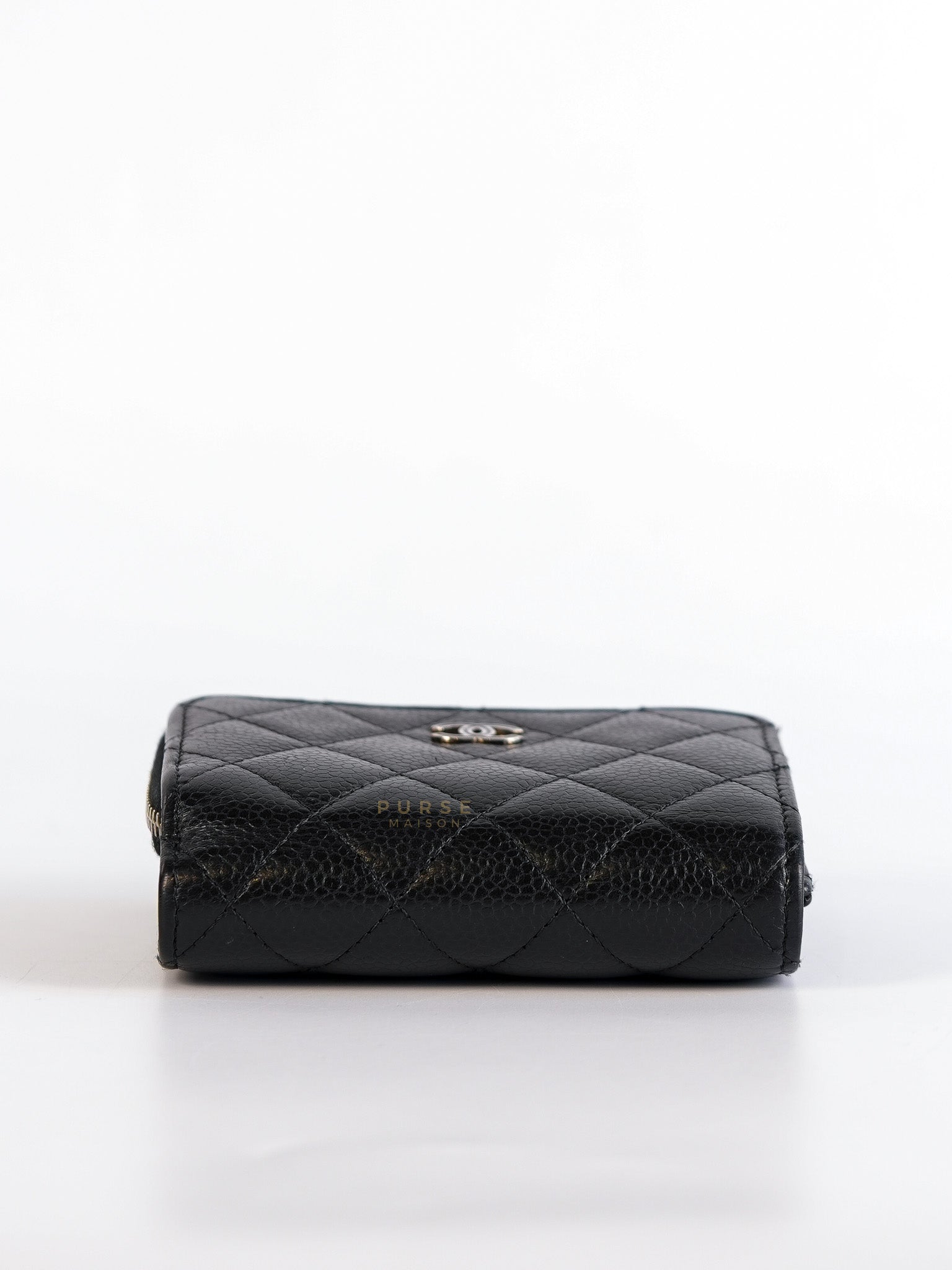 Tri-Fold Wallet in Caviar Leather and Silver Hardware Series 21 | Purse Maison Luxury Bags Shop