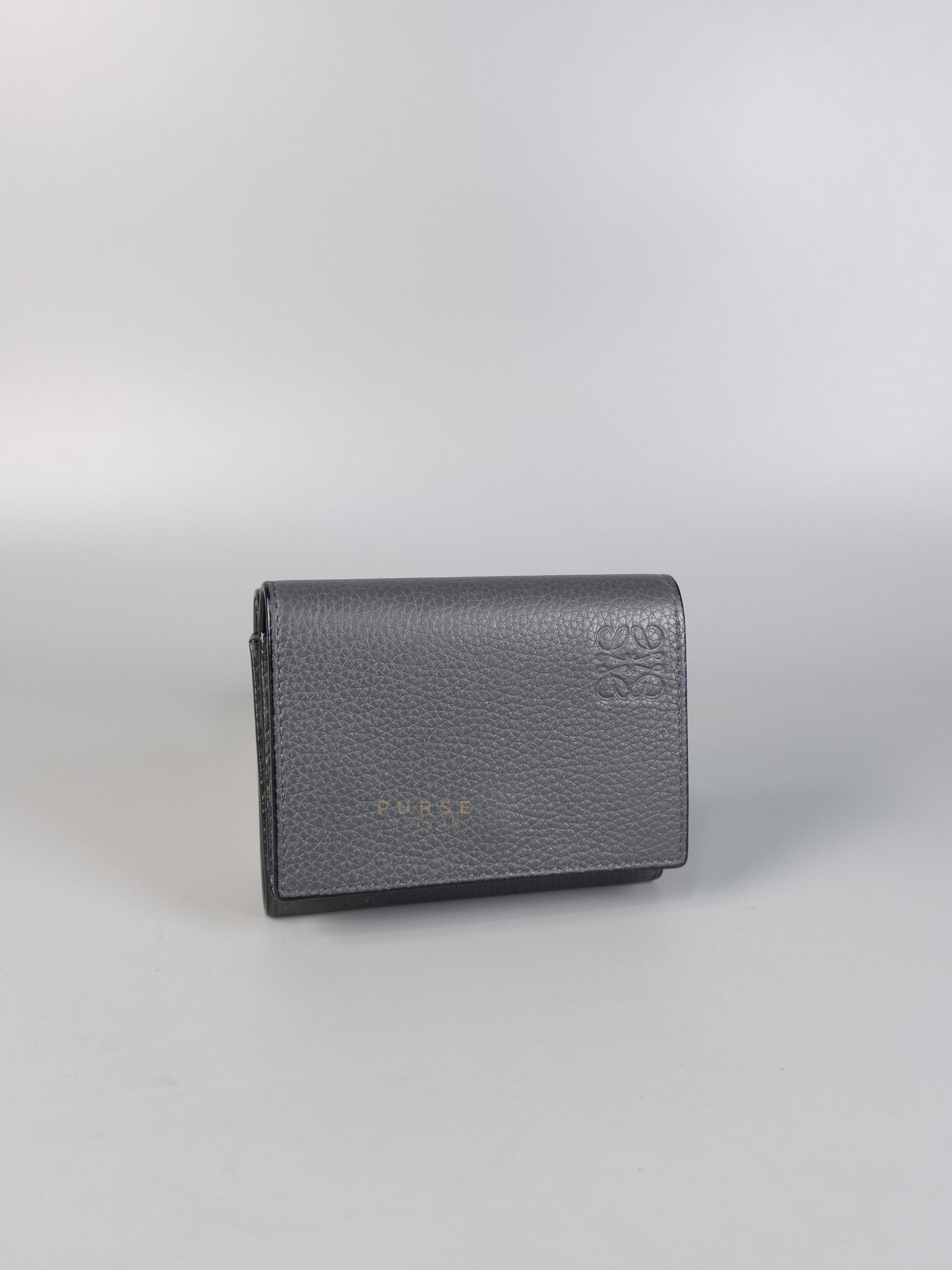 Tri-fold Wallet in Gray Soft Grained Calskin Leather | Purse Maison Luxury Bags Shop