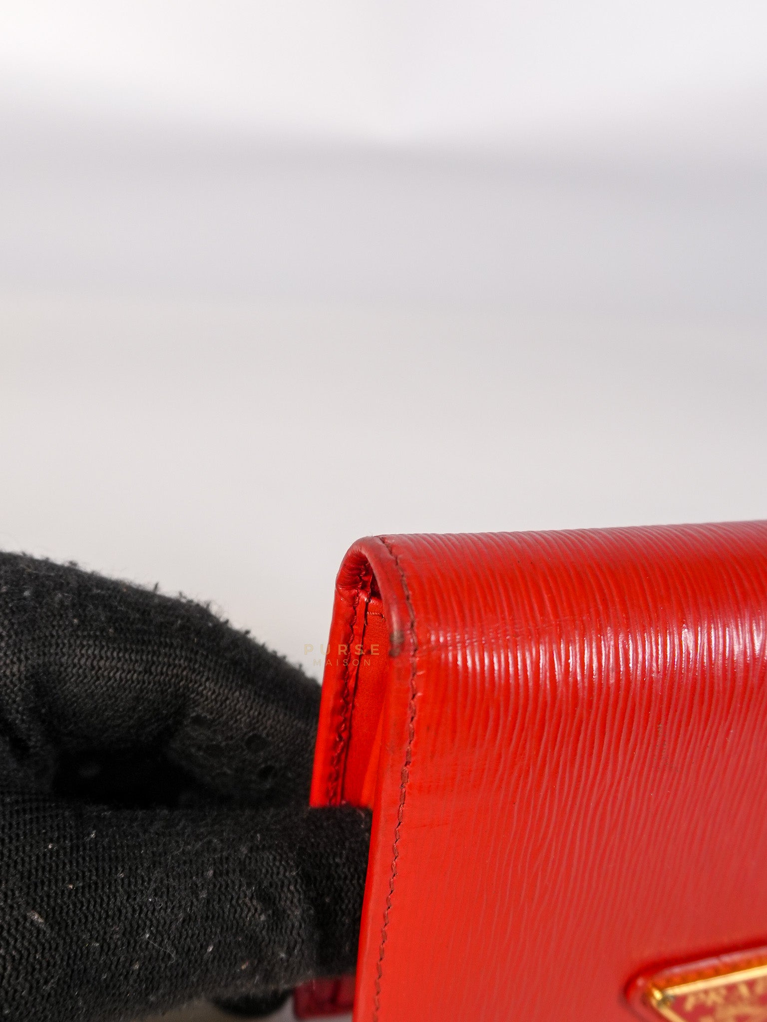 Triangle Logo Card Holder in Red Vitello Move Leather | Purse Maison Luxury Bags Shop