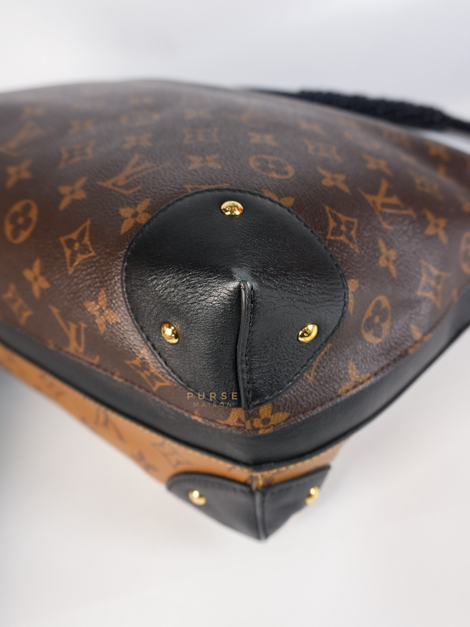 Triangle Softy in Reverse Monogram Canvas (Date Code: FO2127) | Purse Maison Luxury Bags Shop