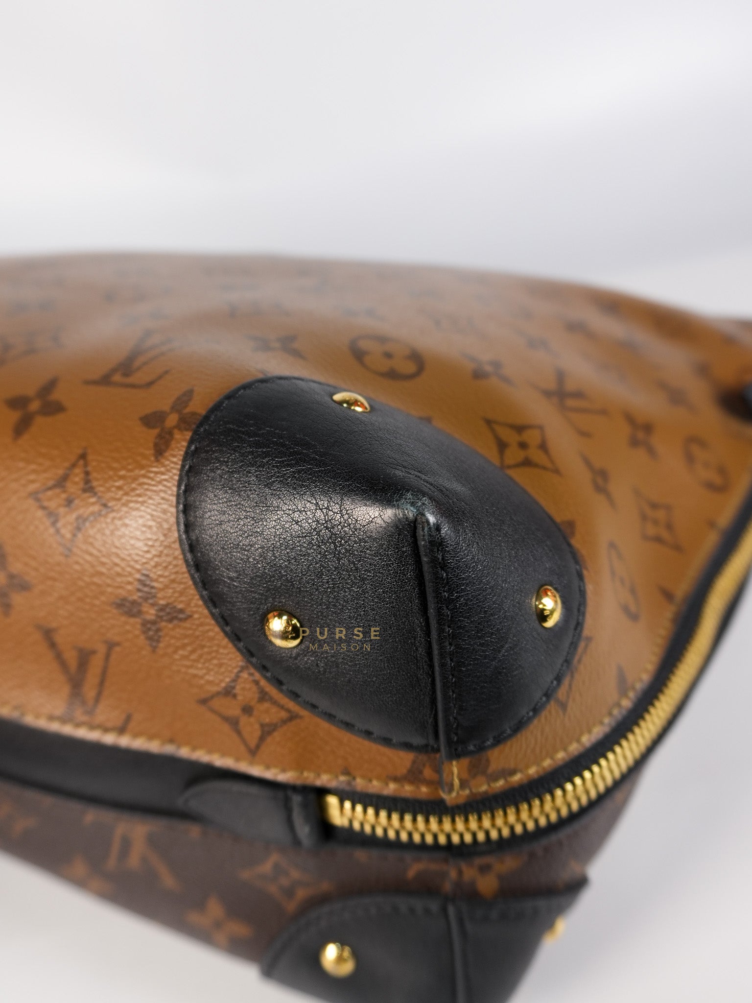 Triangle Softy in Reverse Monogram Canvas (Date Code: FO2127) | Purse Maison Luxury Bags Shop