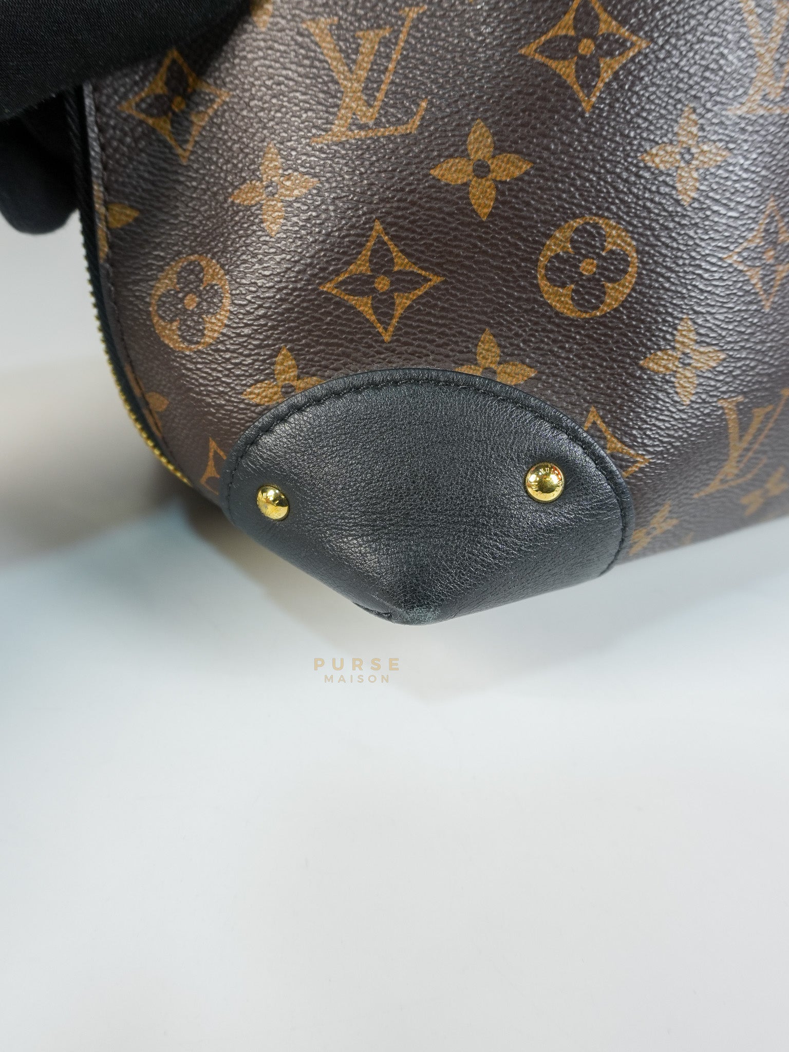 Triangle Softy in Reverse Monogram Canvas (Date Code: FO2127) | Purse Maison Luxury Bags Shop