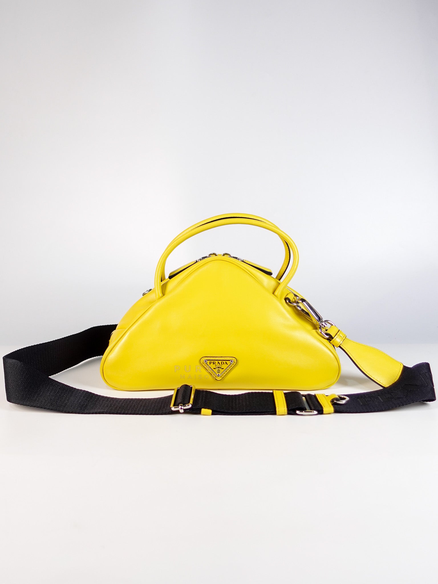 Triangle Top Handle Shoulder Bag in Yellow Smooth Calfskin Leather | Purse Maison Luxury Bags Shop