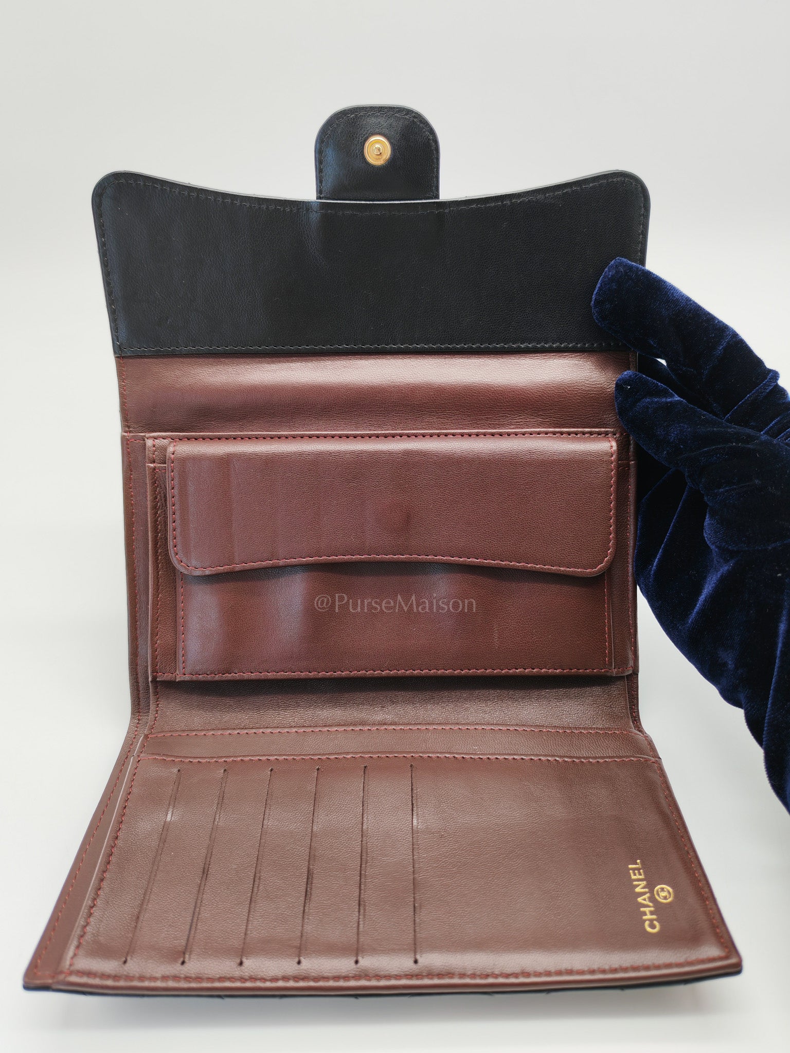 Trifold Long Wallet in Black Lambskin Leather & Gold Hardware Series 21 | Purse Maison Luxury Bags Shop