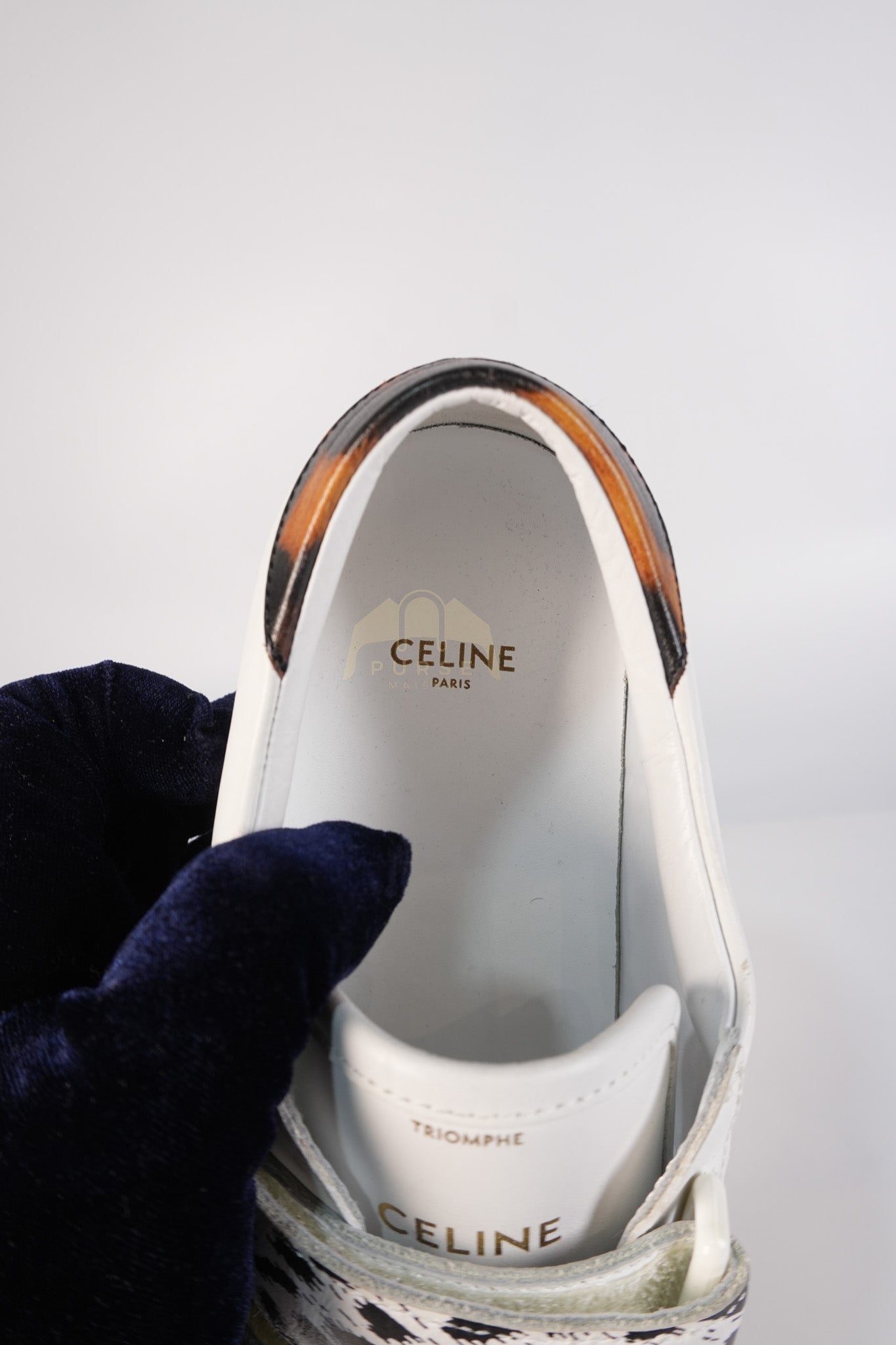 Triomphe Sneakers Touch Strap in White Leather Size 40 (25cm) | Purse Maison Luxury Bags Shop