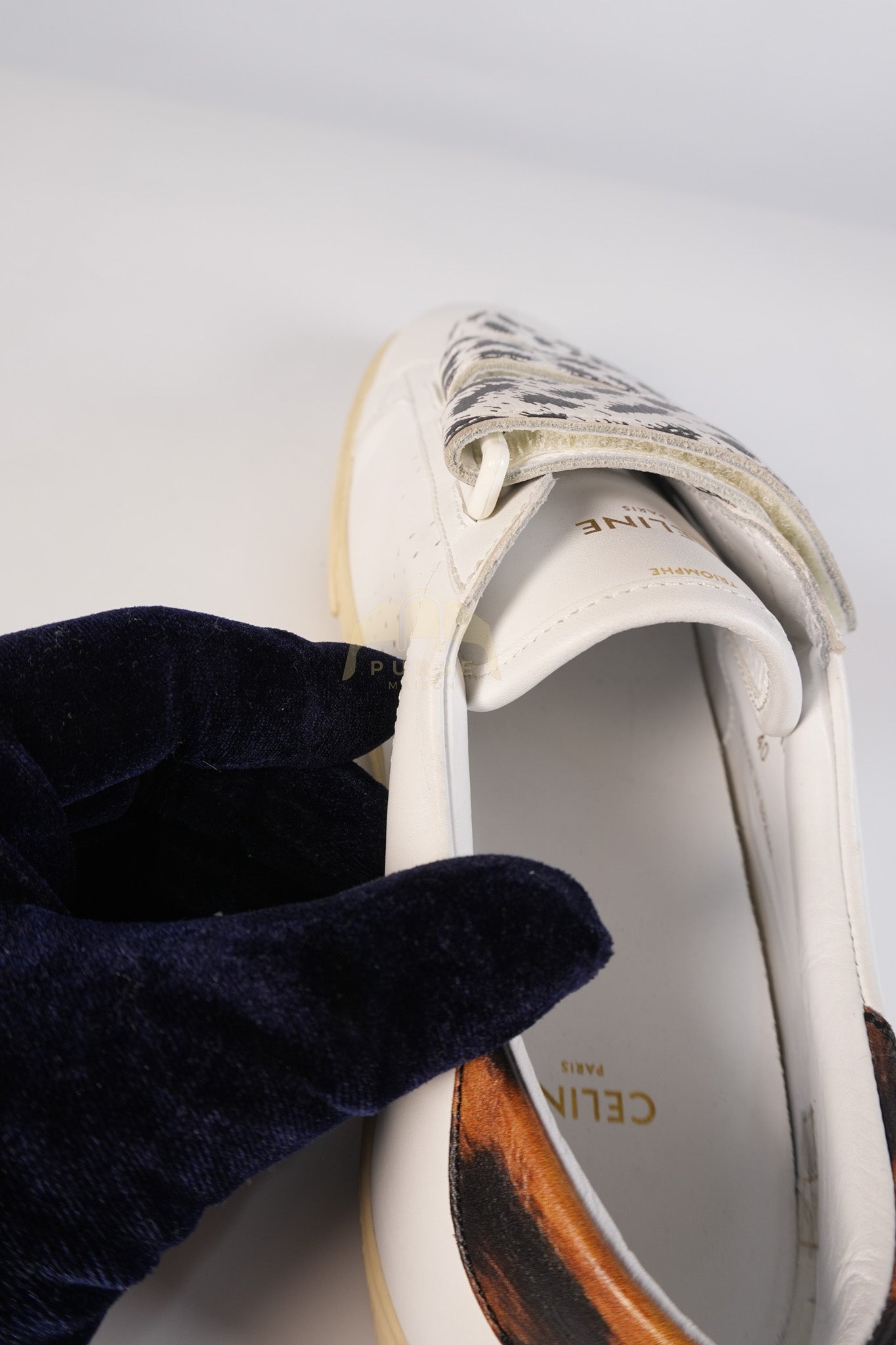 Triomphe Sneakers Touch Strap in White Leather Size 40 (25cm) | Purse Maison Luxury Bags Shop