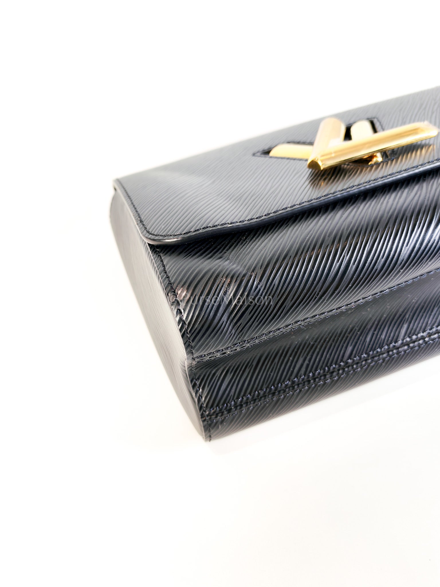 Twist Lock MM in Black Epi Leather Gold Hardware (Microchip) | Purse Maison Luxury Bags Shop