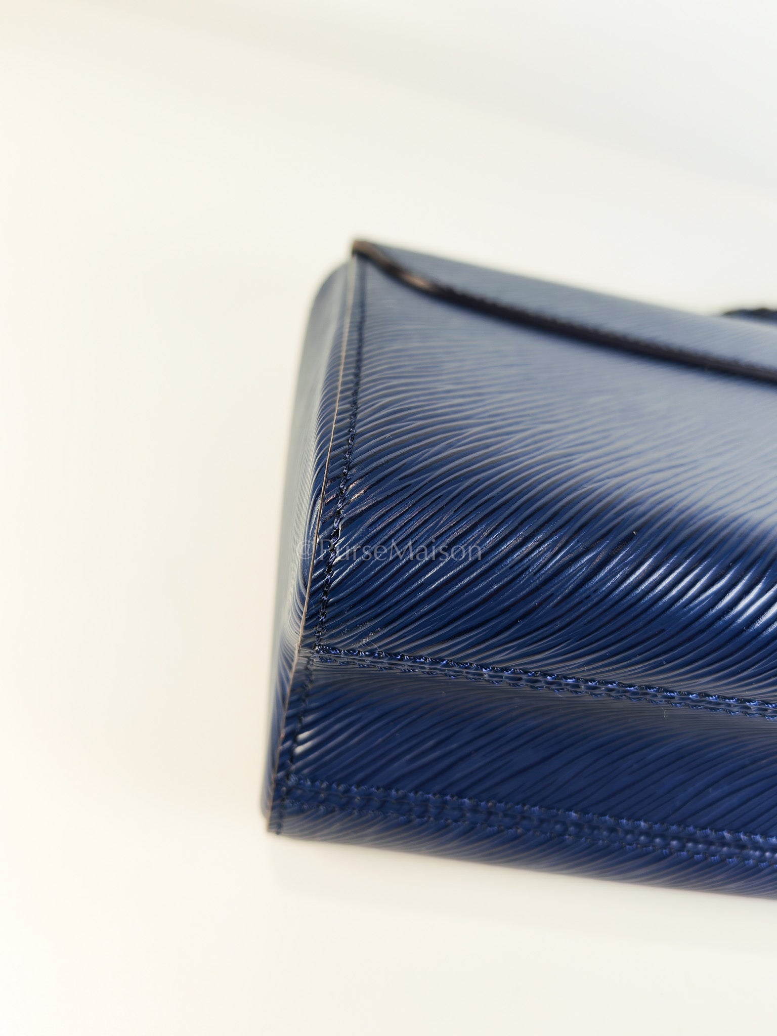 Twist Lock MM in Indigo Epi Leather and Gold Hardware (Microchip) | Purse Maison Luxury Bags Shop