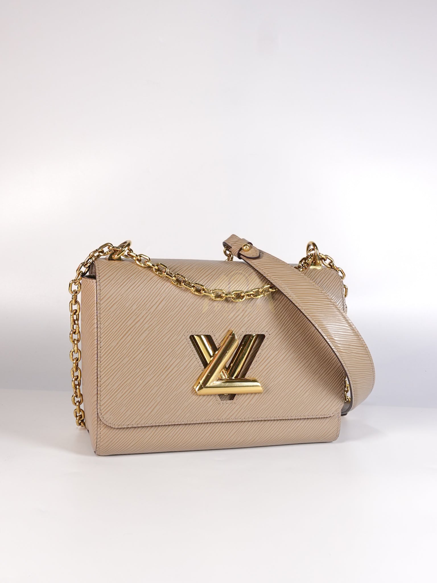 Twist Lock MM Shoulder Bag in Gallet Epi Leather Gold Hardware | Purse Maison Luxury Bags Shop