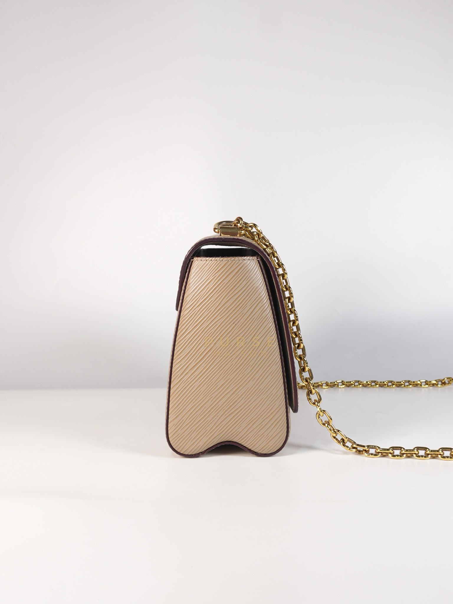 Twist Lock MM Shoulder Bag in Gallet Epi Leather Gold Hardware | Purse Maison Luxury Bags Shop