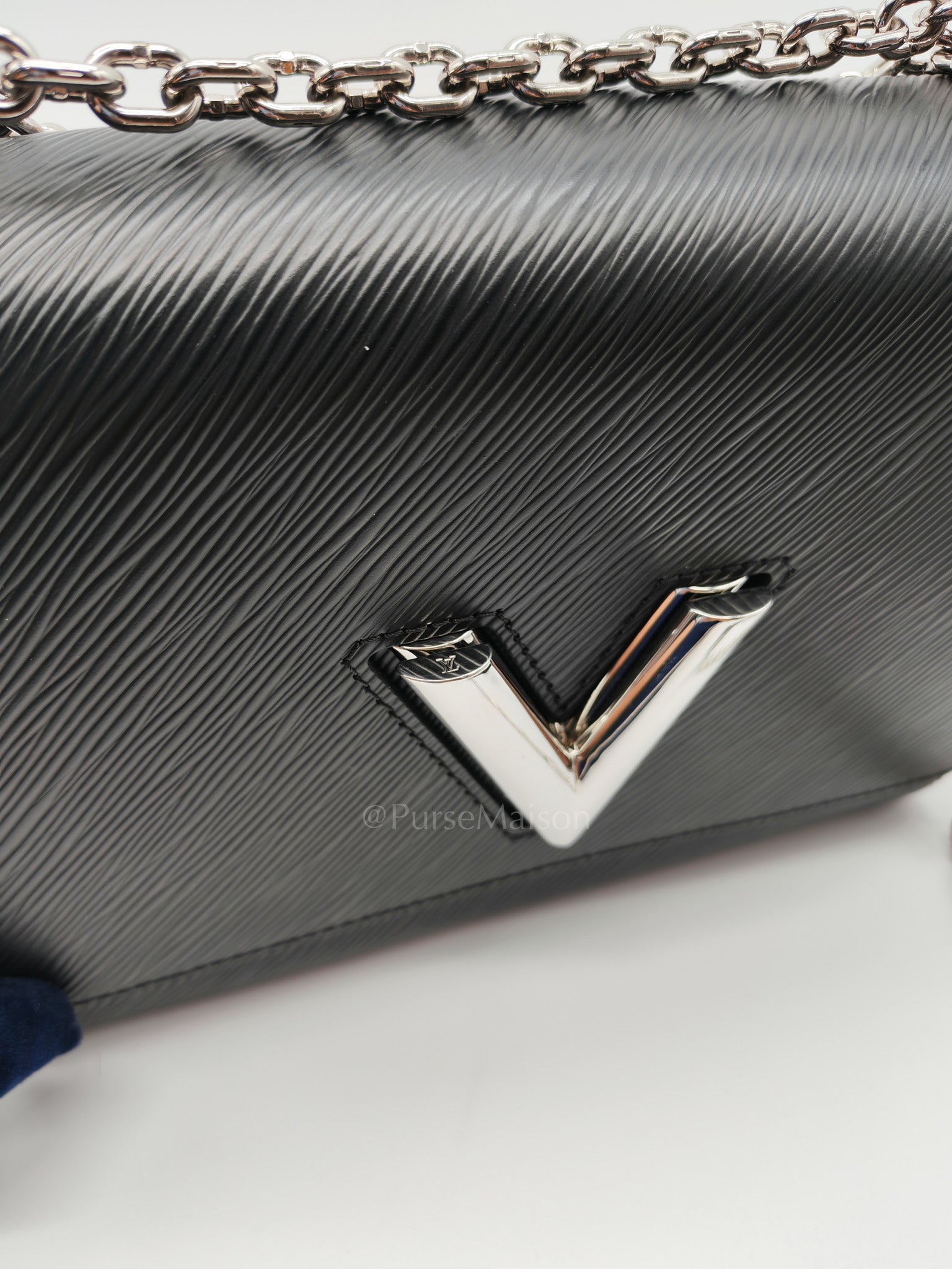 Twist MM Black Epi Leather in Silver Hardware (Microchip) | Purse Maison Luxury Bags Shop