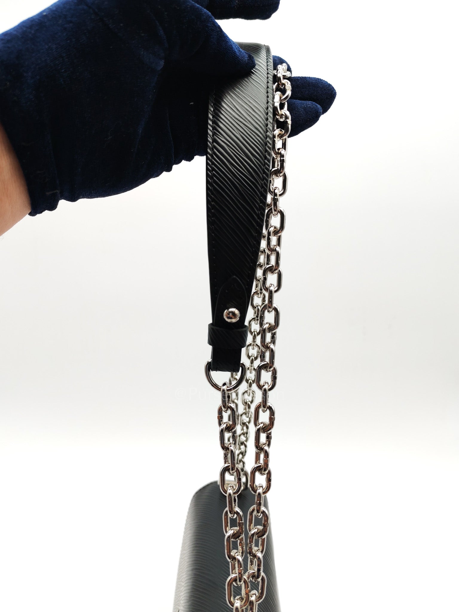 Twist MM Black Epi Leather in Silver Hardware (Microchip) | Purse Maison Luxury Bags Shop